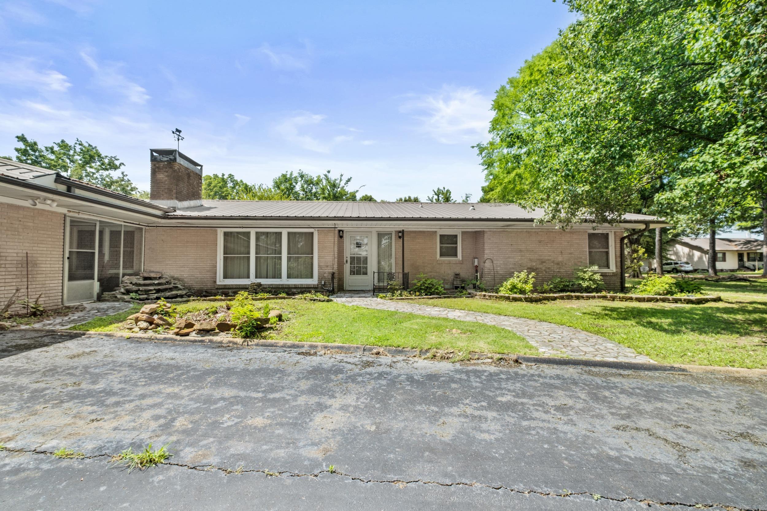 216 East Line Rd  Searcy, AR