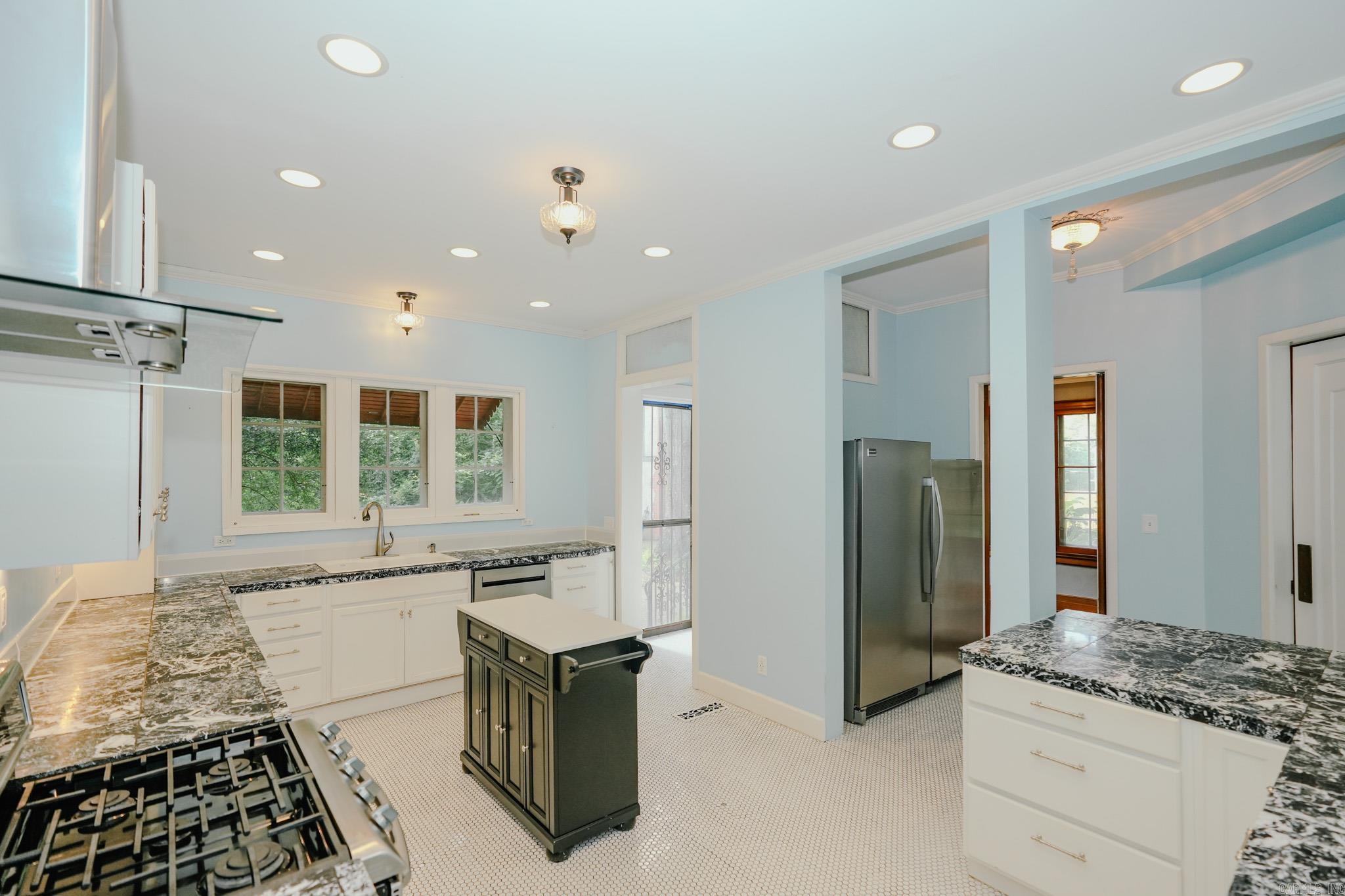 904 E 12th  Texarkana, AR