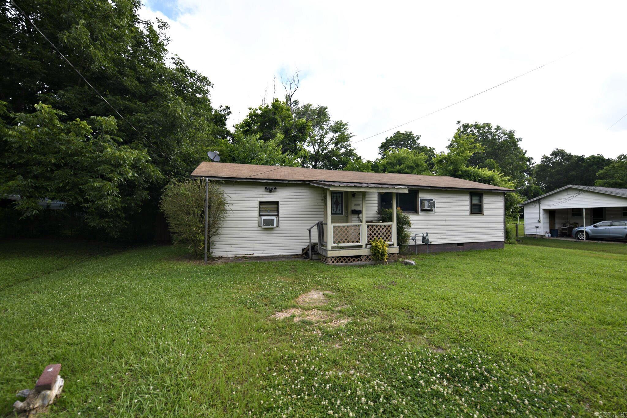 1001  Marion Ave  Mena, AR