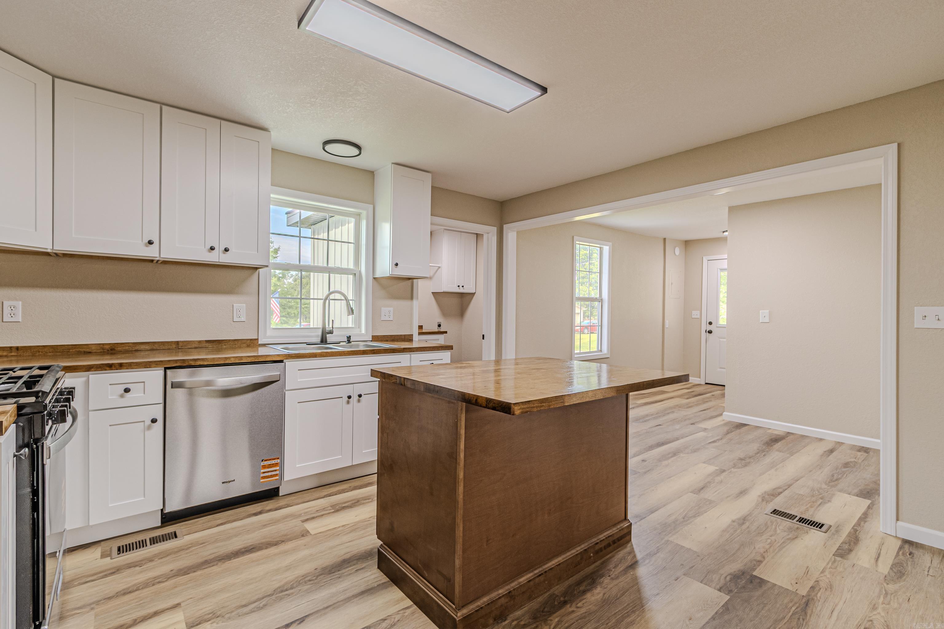207 W Franklin Marmaduke, AR 72443