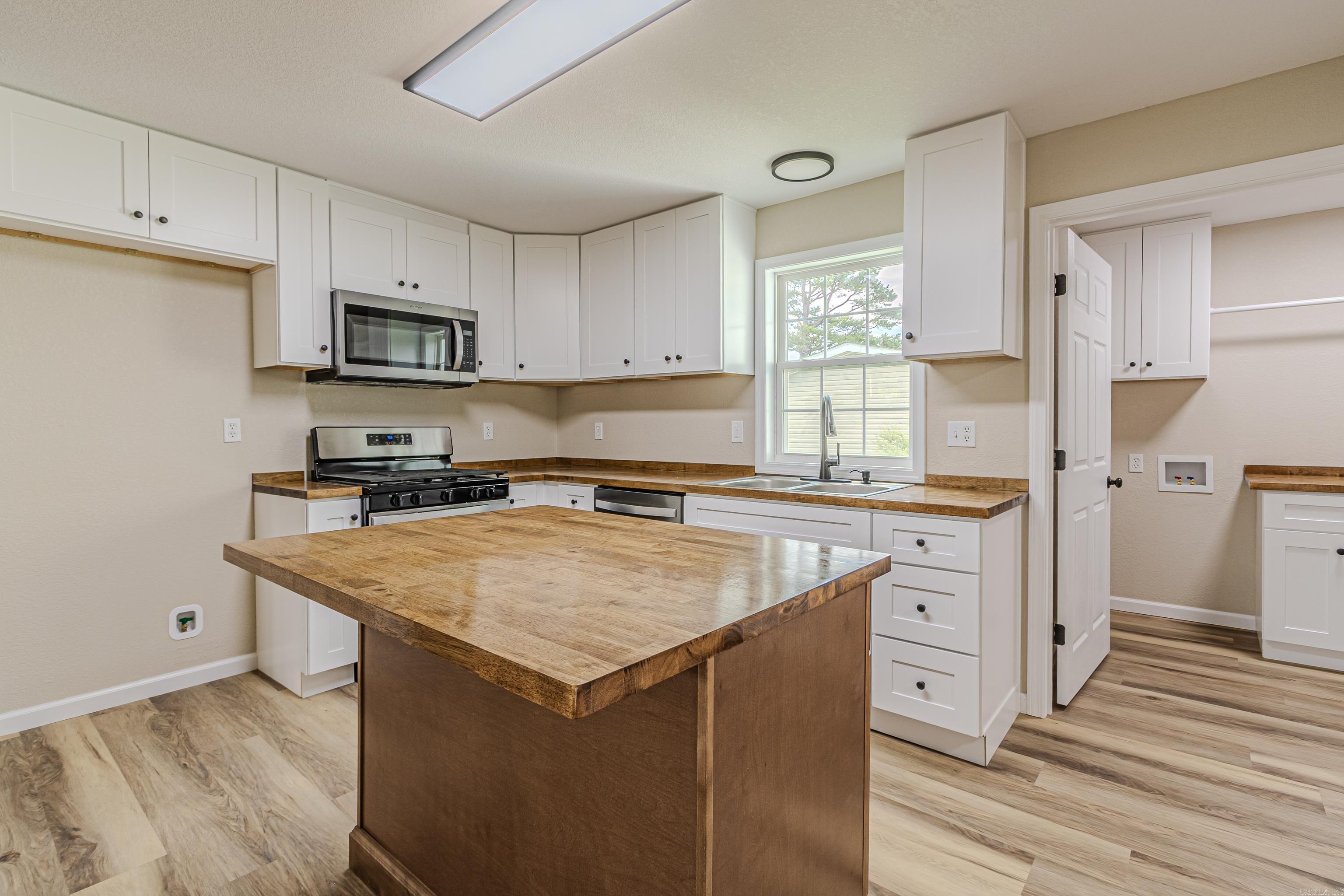 207 W Franklin Marmaduke, AR 72443