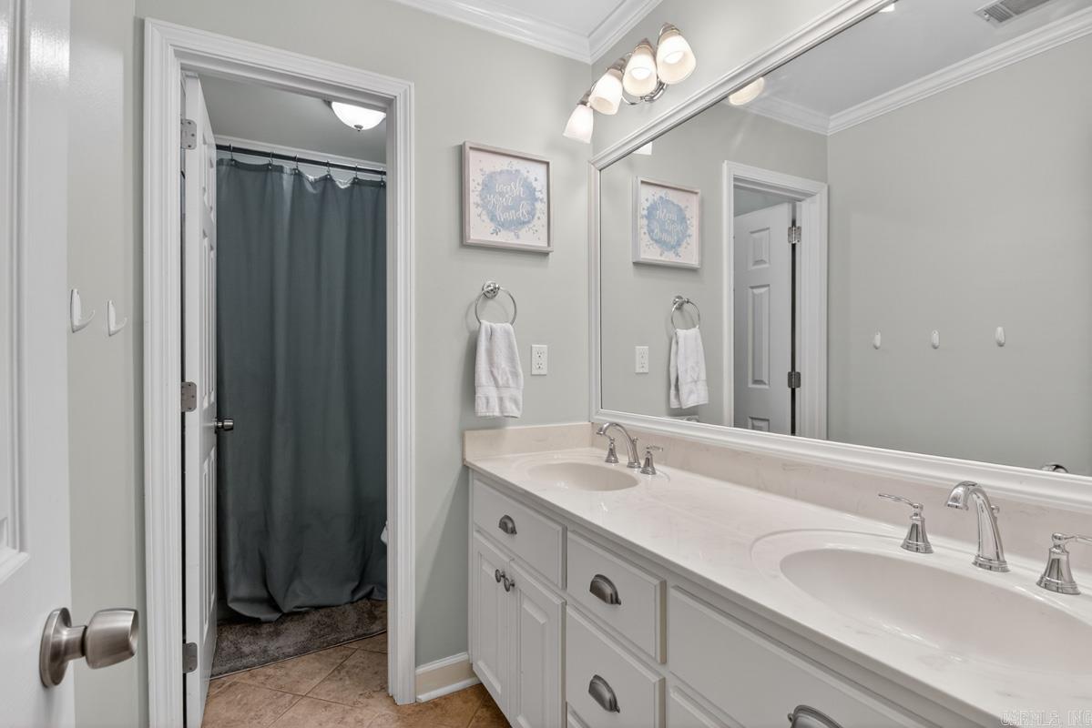 32 Calumet  Little Rock, AR