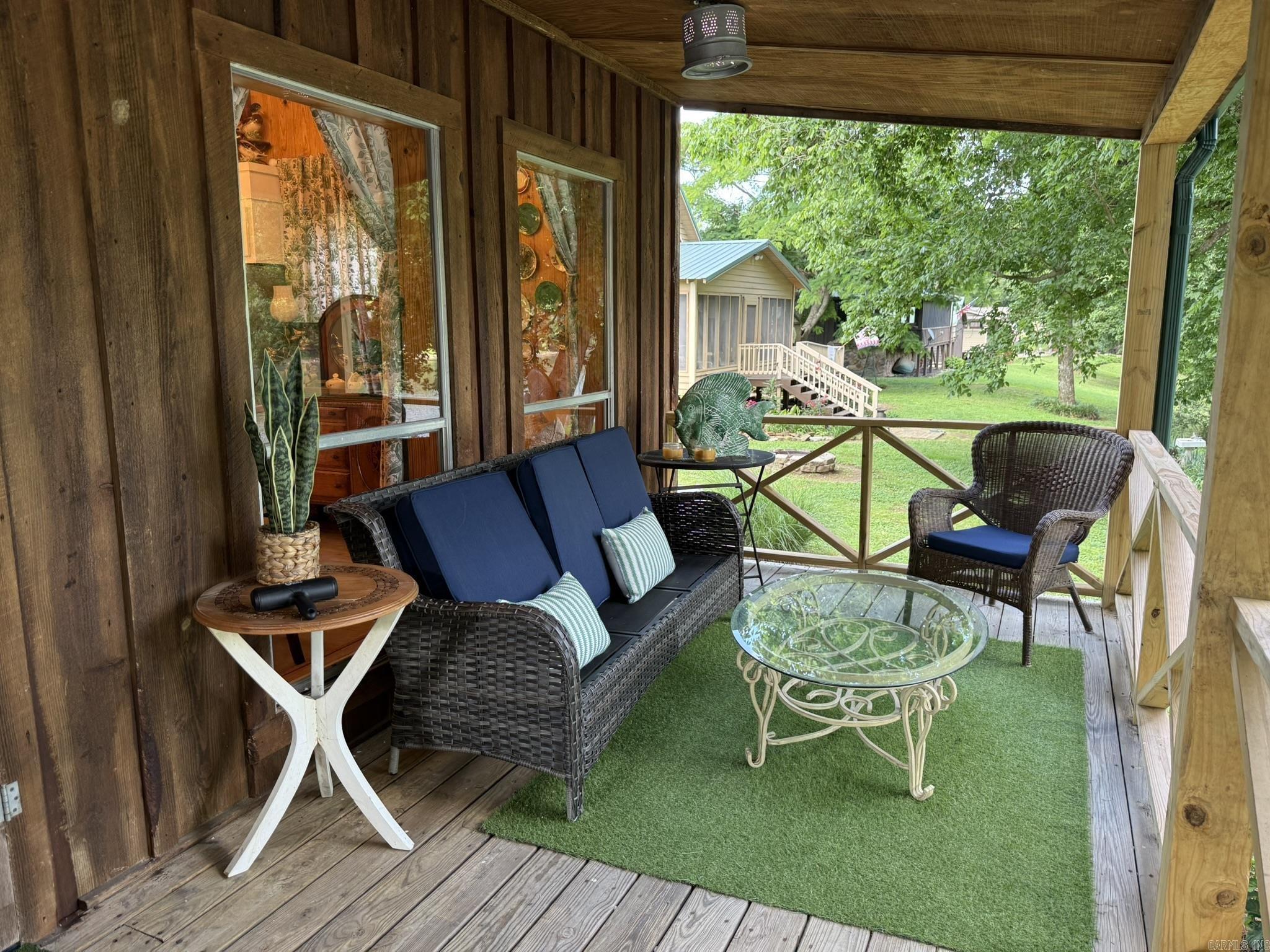 76 W Cool Water Retreat  Mountain View, AR