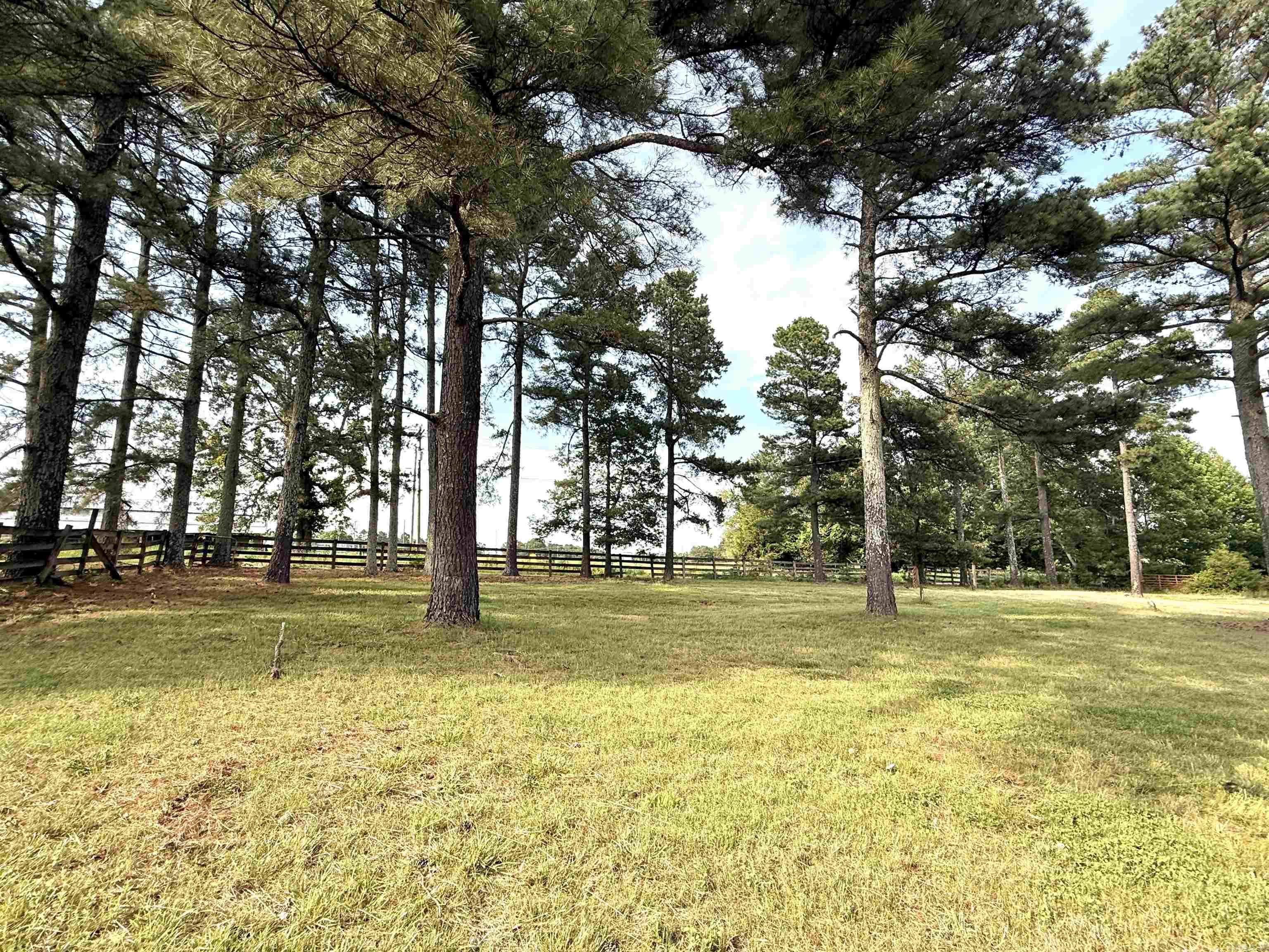 99 Candlestick Rd. W  Heber Springs, AR