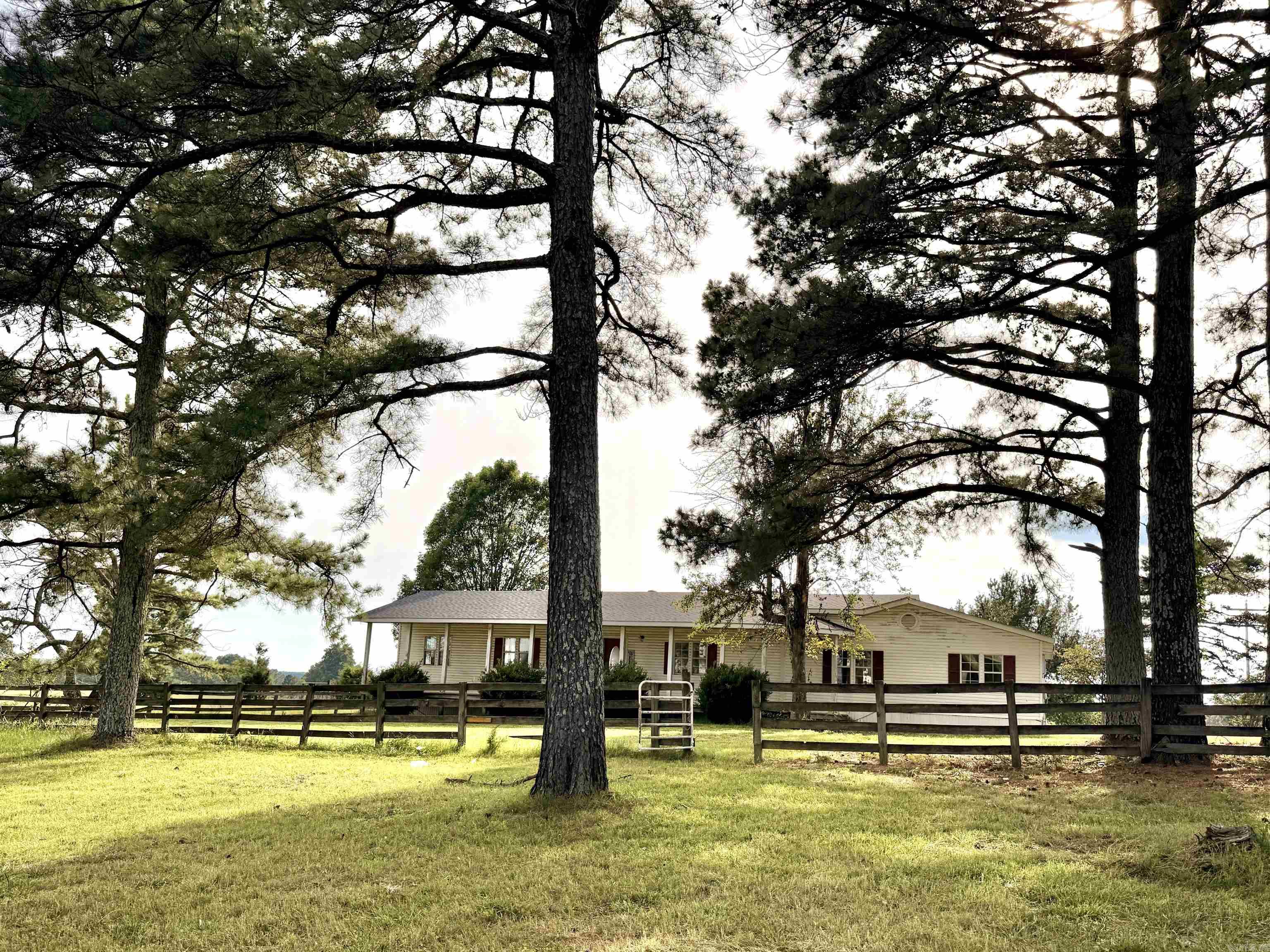 99 Candlestick Rd. W  Heber Springs, AR
