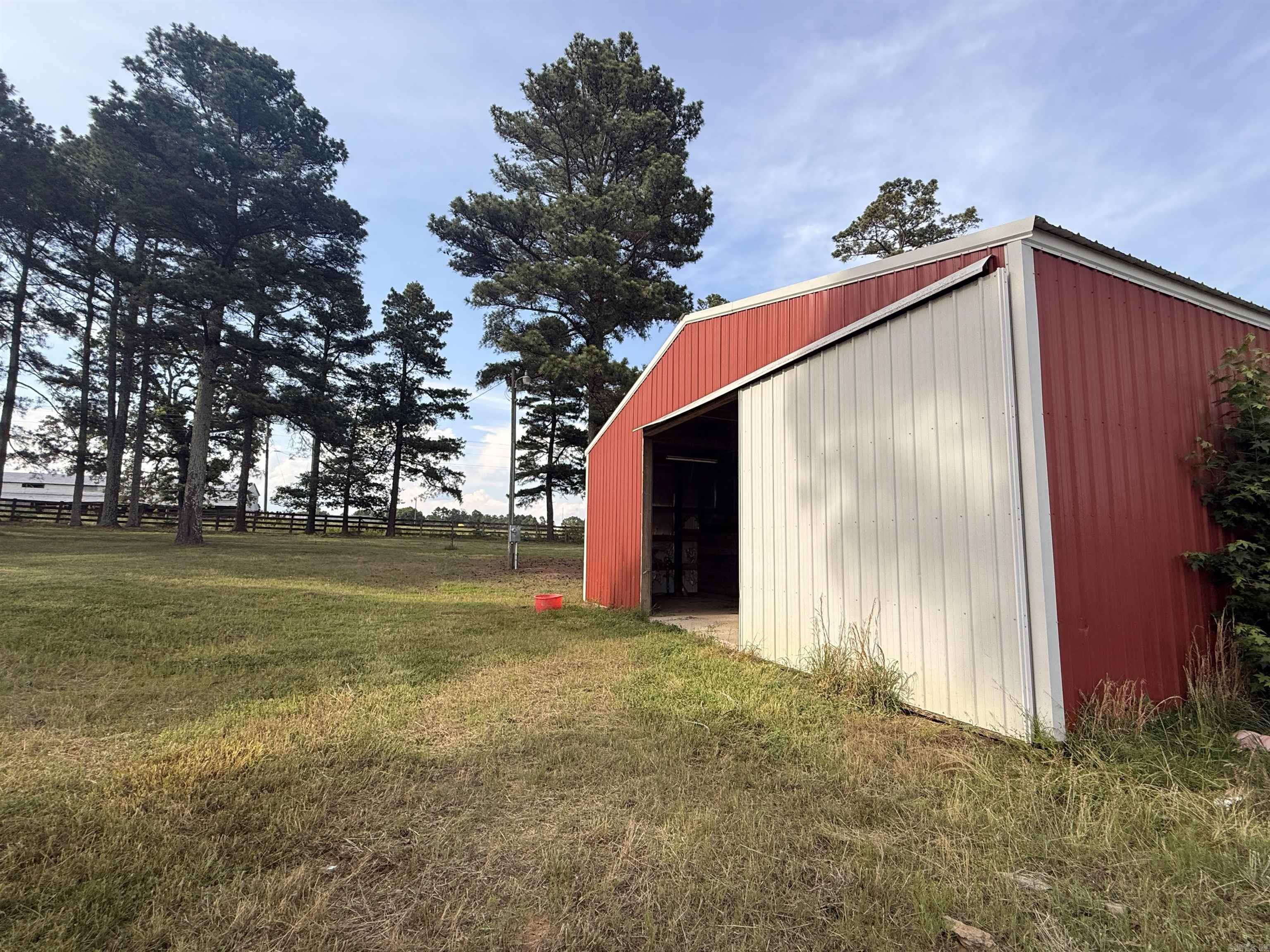 99 Candlestick Rd. W  Heber Springs, AR