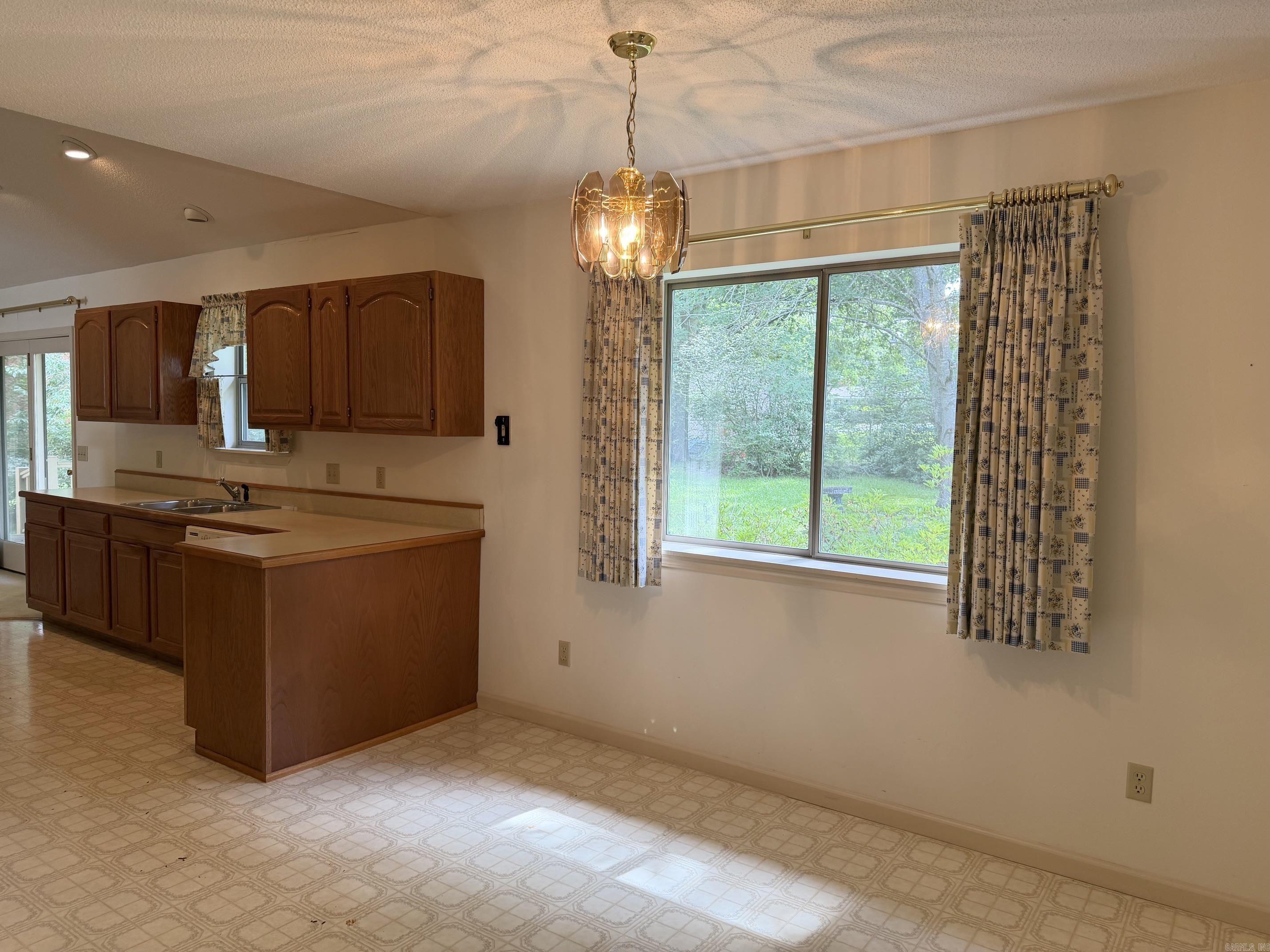 917 Dogwood Ln  Heber Springs, AR