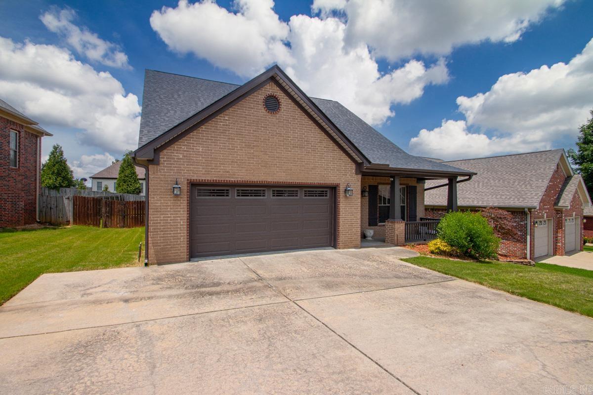 7413 PEACH BLOSSOM  Benton, AR