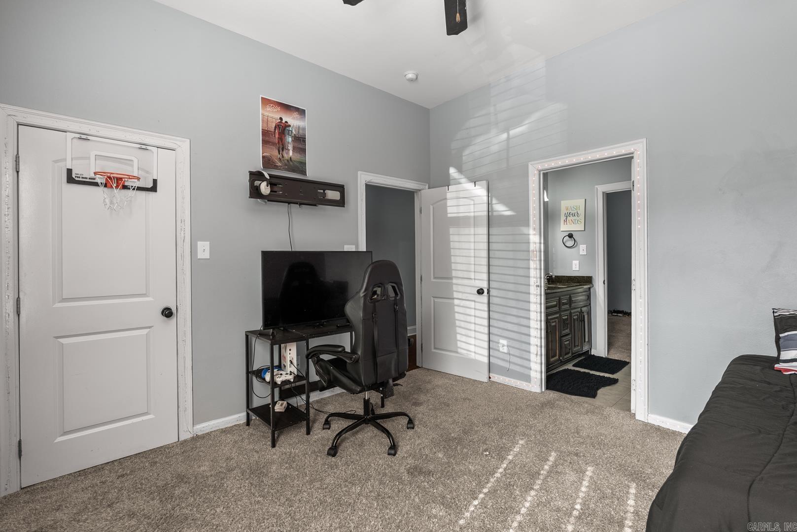 157 Hidden Valley  Conway, AR