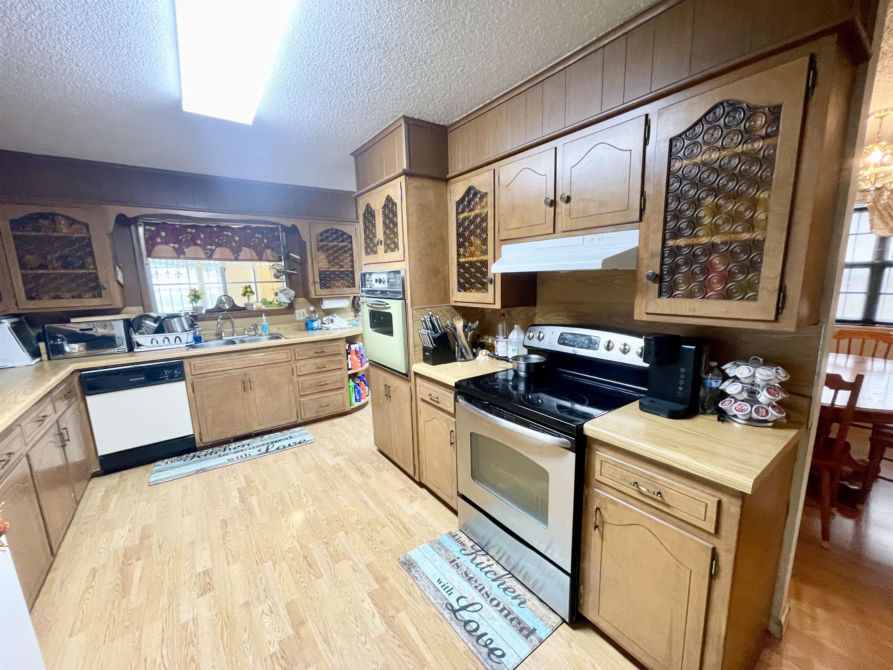 111 Oak  Salem, AR