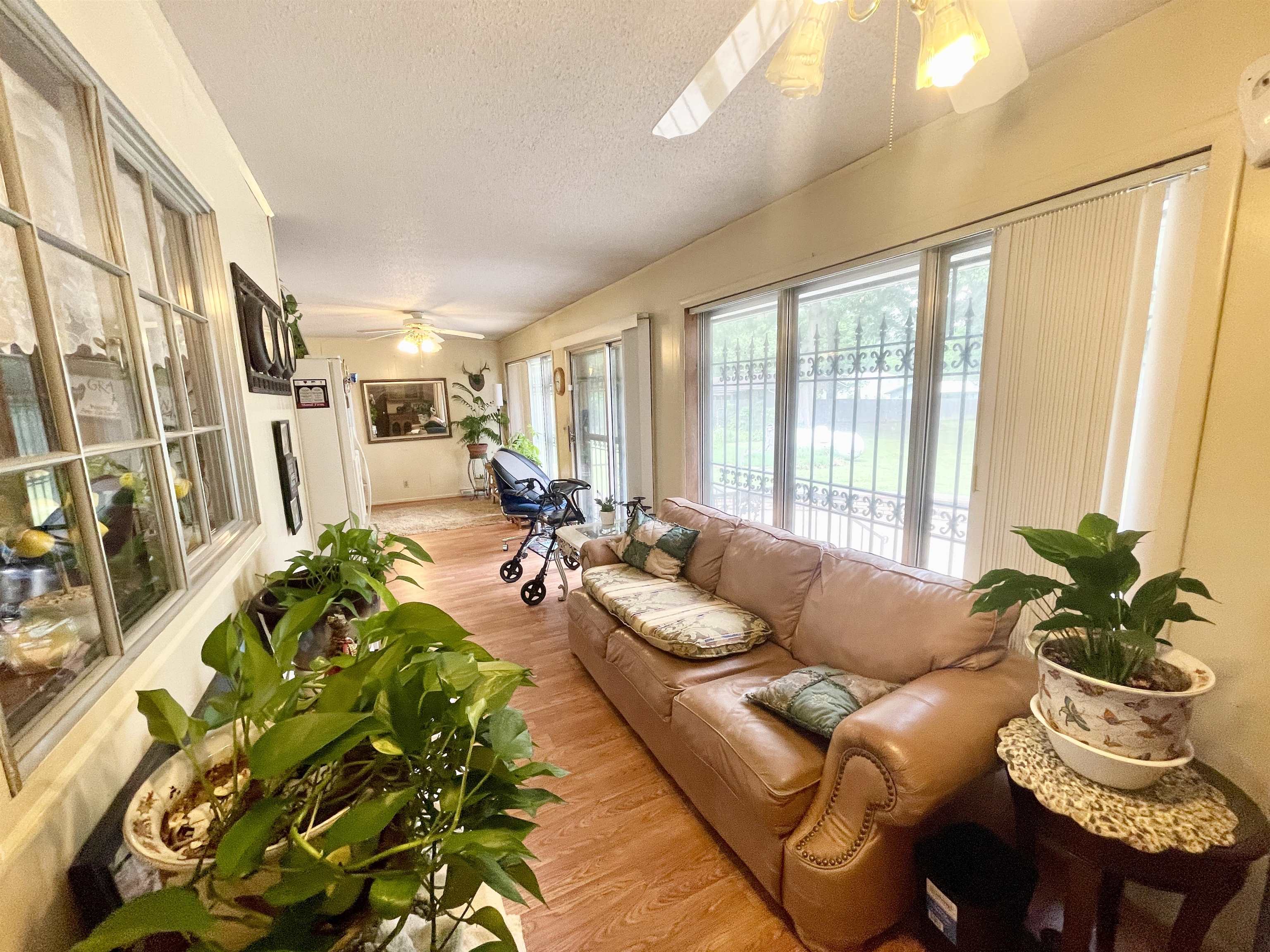 111 Oak  Salem, AR