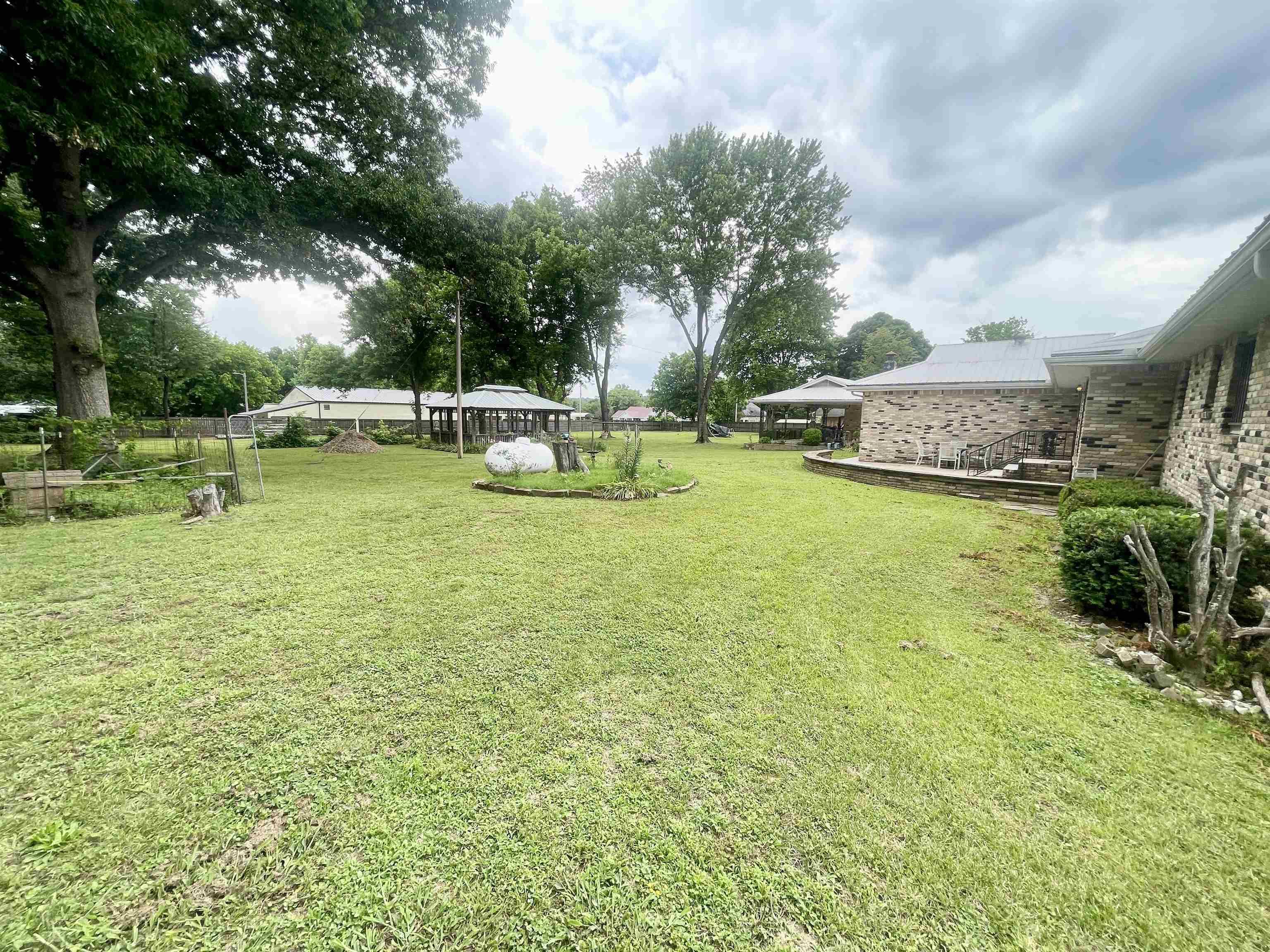 111 Oak  Salem, AR