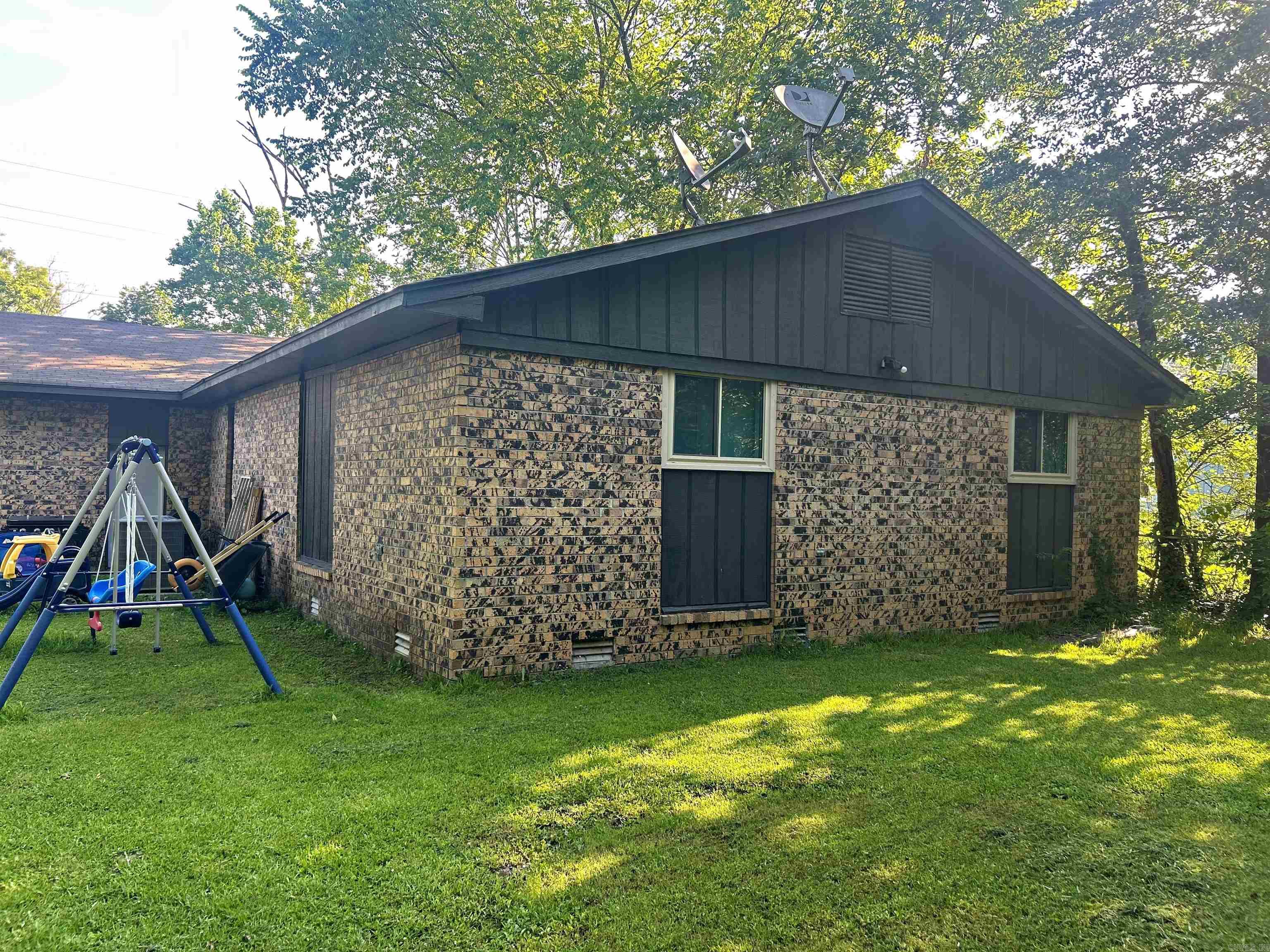 802 E Maple  Gurdon, AR