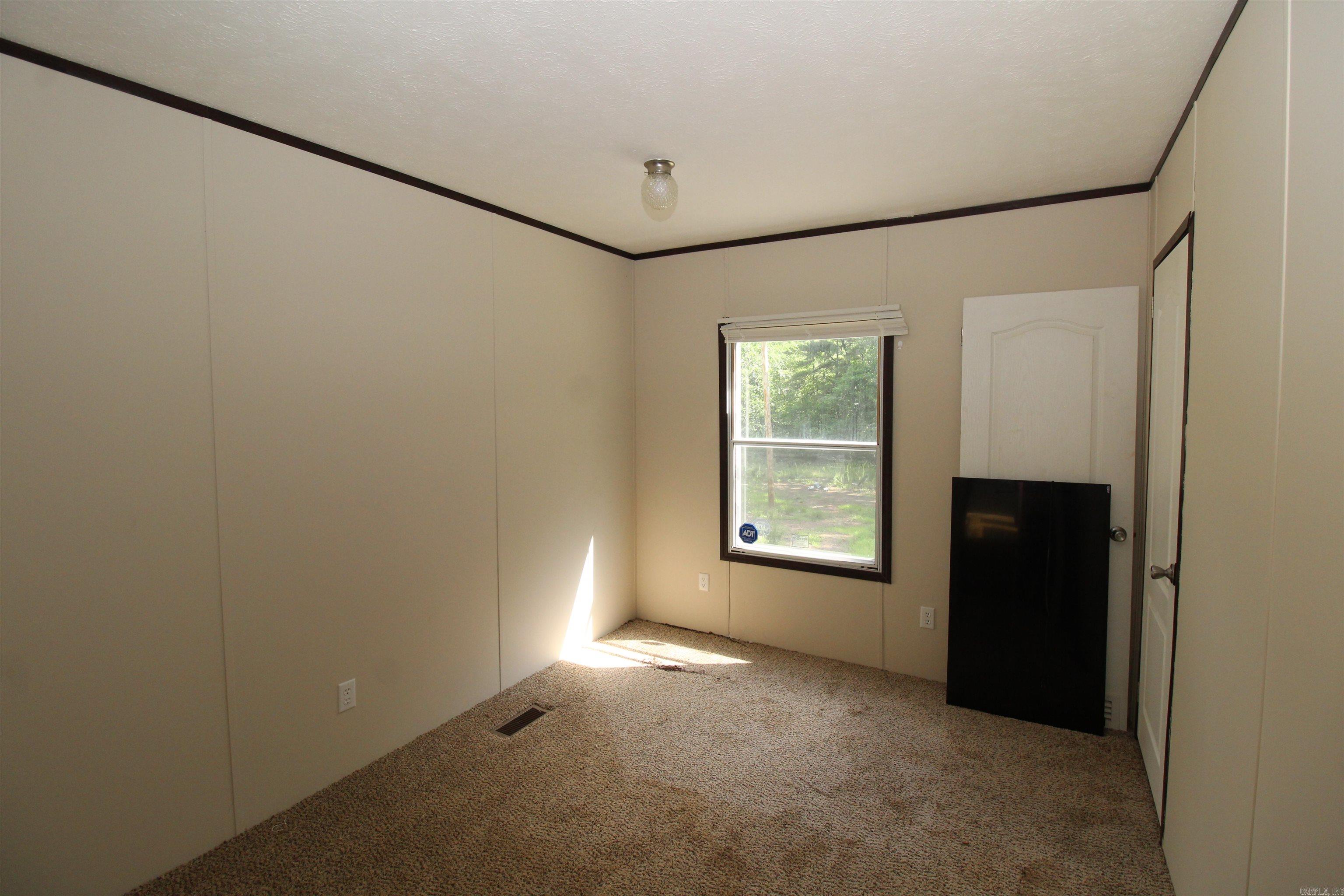 2230 Grant 29 Road Pine Bluff, AR 71603