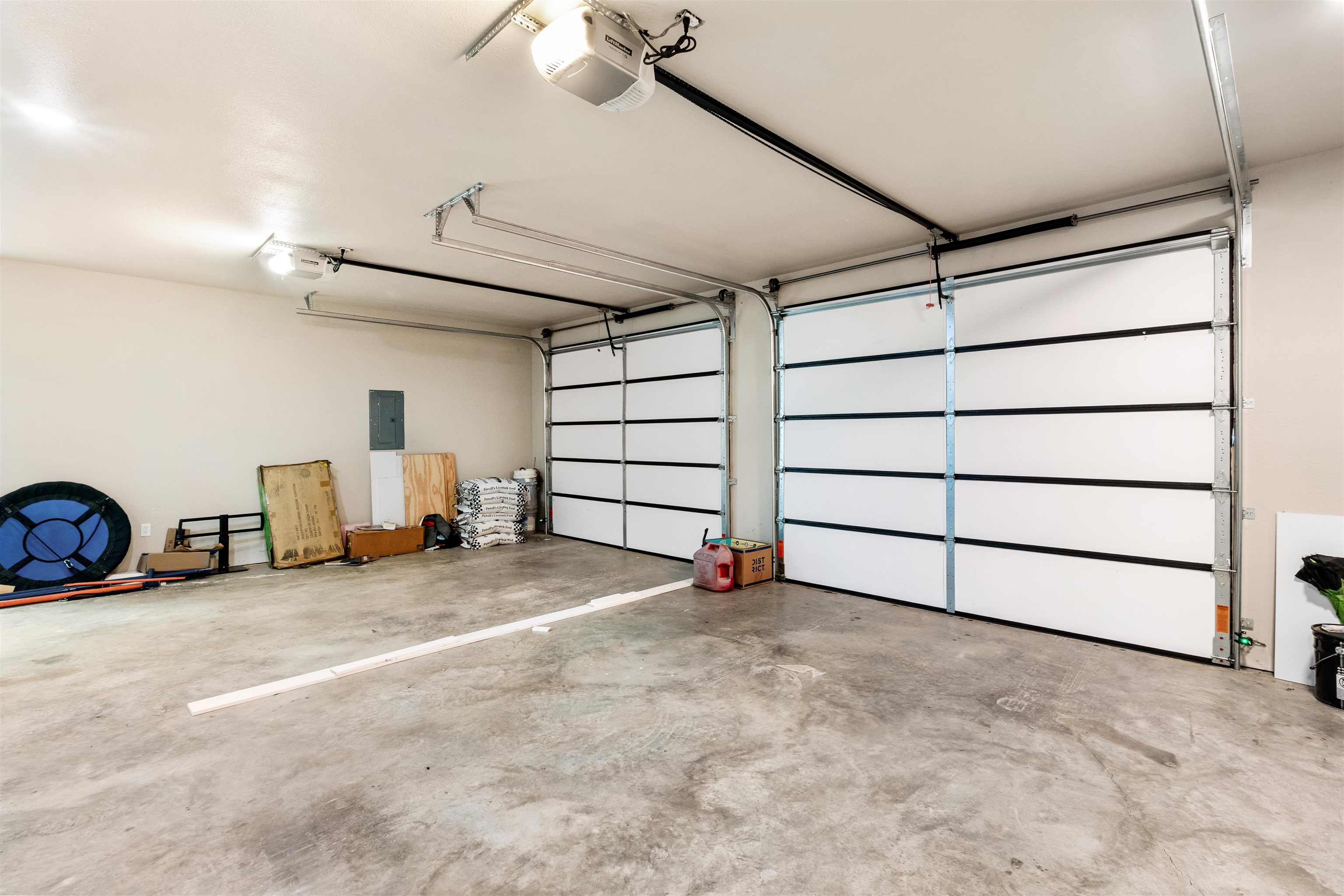 7701 S Hwy 9  Melbourne, AR