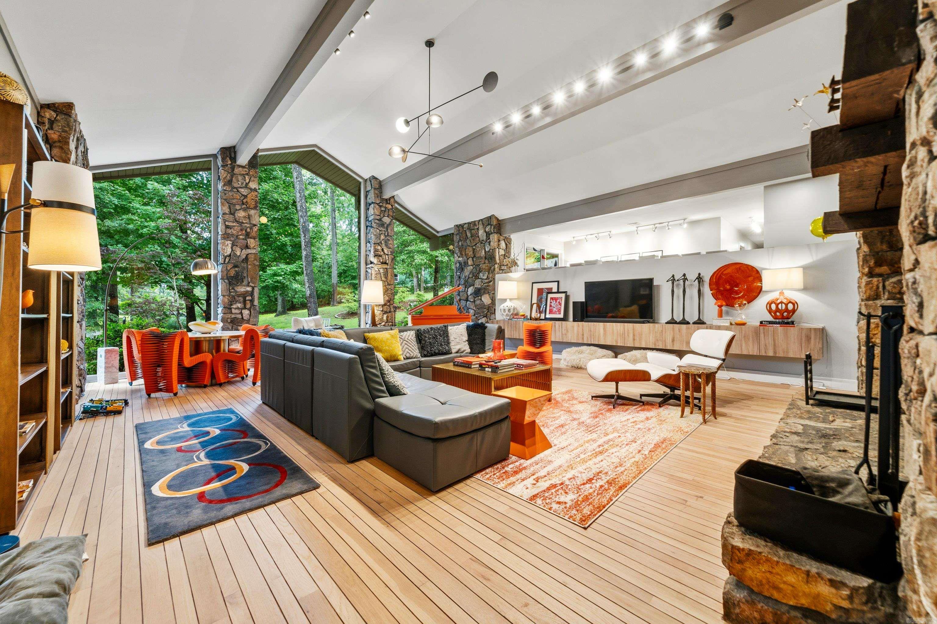 203 Deanwood  Hot Springs, AR