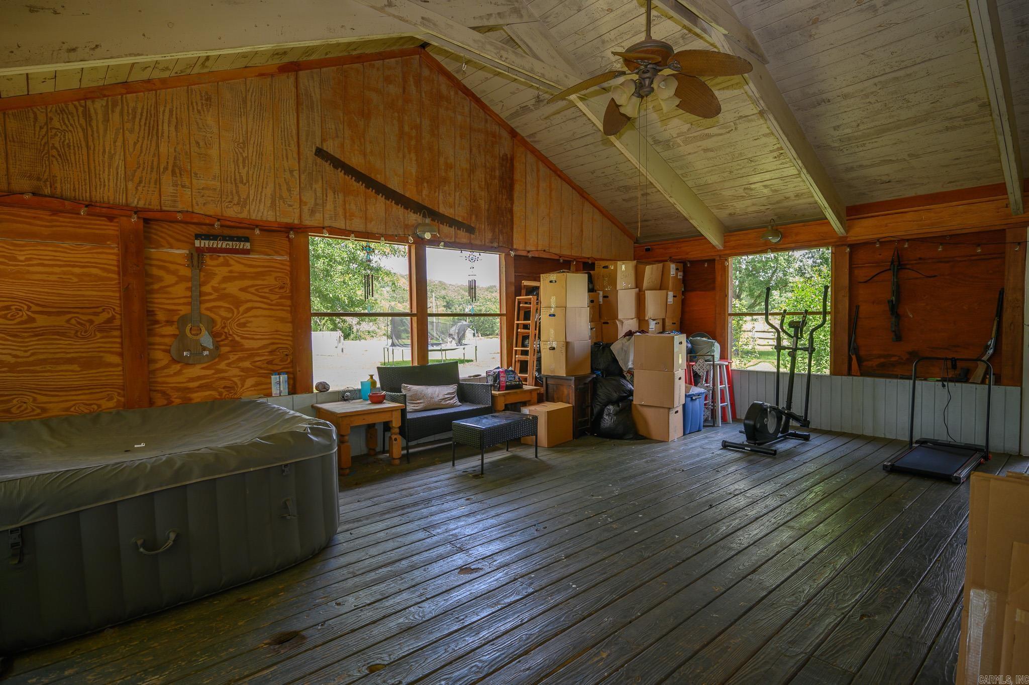 4009 Hwy 8 E  Mena, AR
