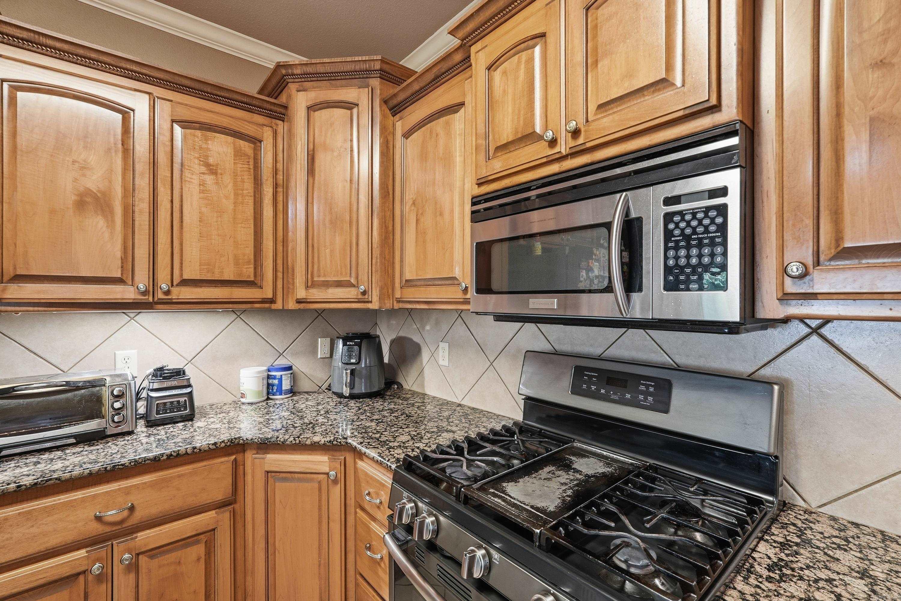 7426 Peach Blossom  Benton, AR