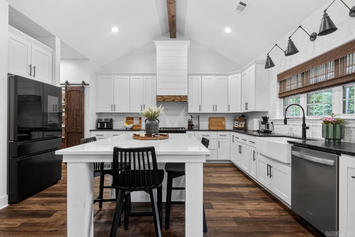 616 HIRAM  Bauxite, AR