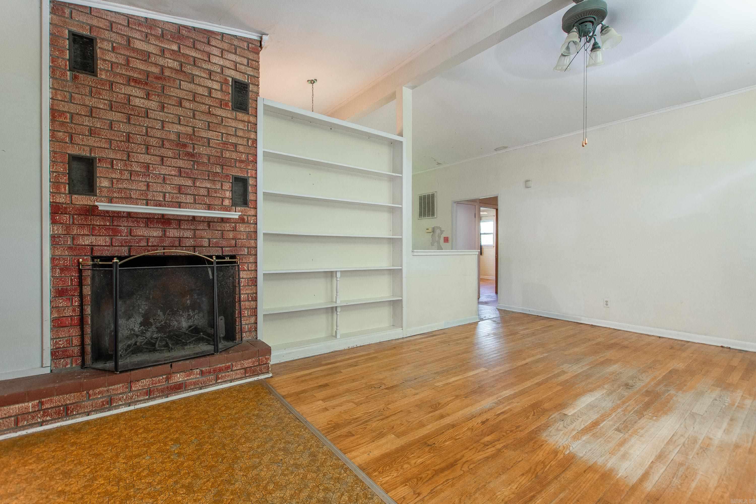 1323 Columbia Ave  Benton, AR