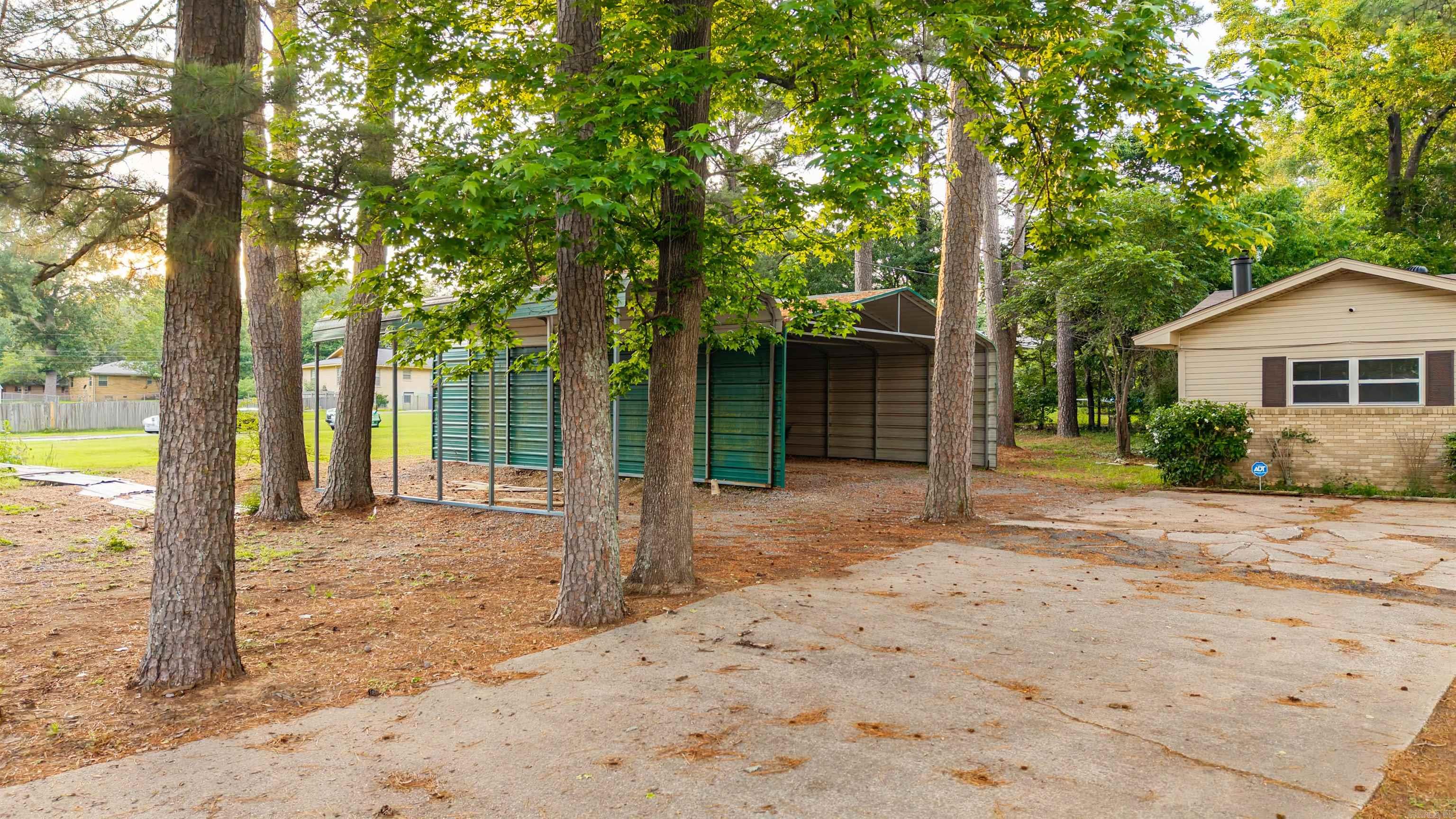 7924 Mabelvale Cut Off Rd  Mabelvale, AR