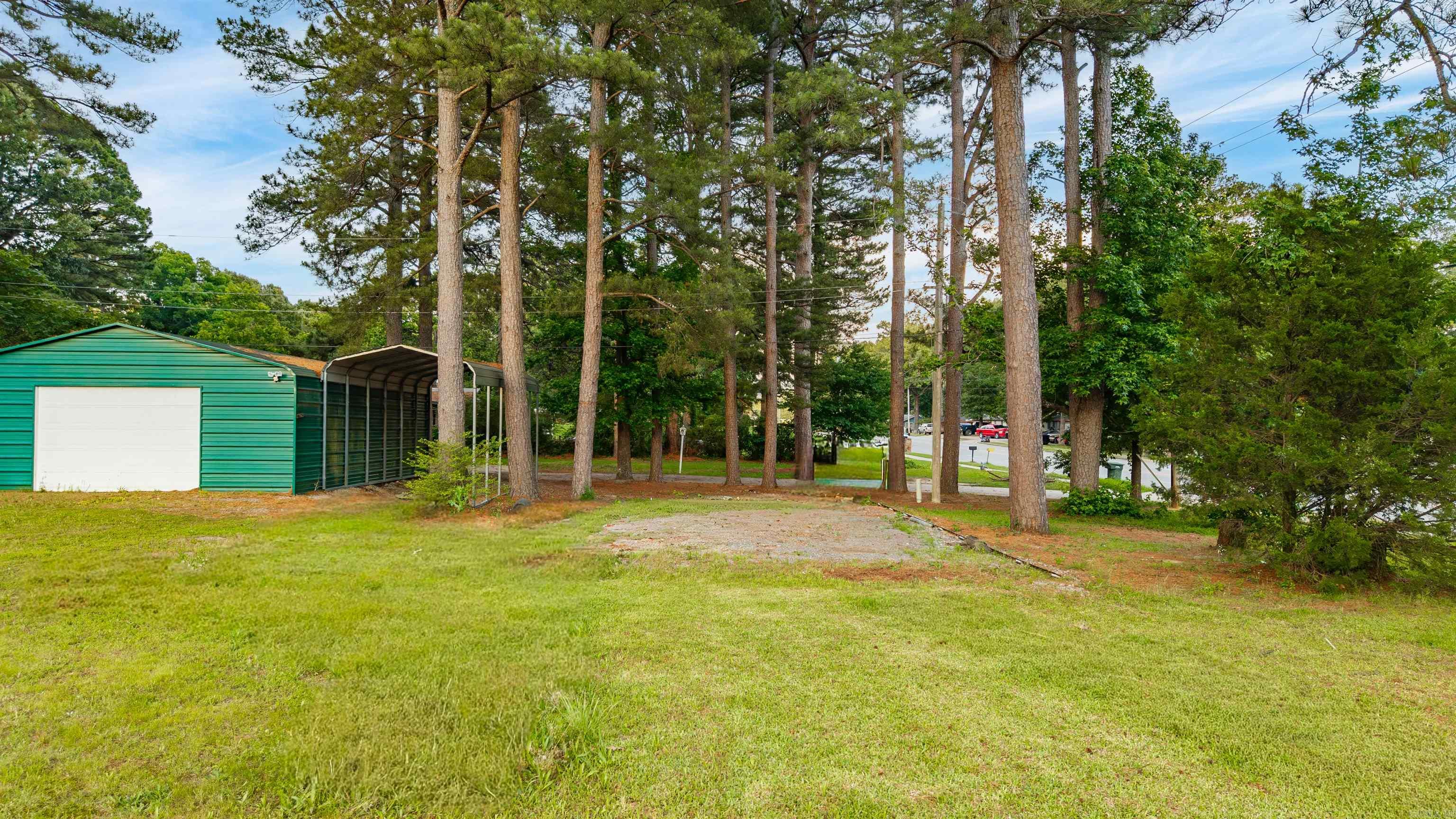 7924 Mabelvale Cut Off Rd  Mabelvale, AR