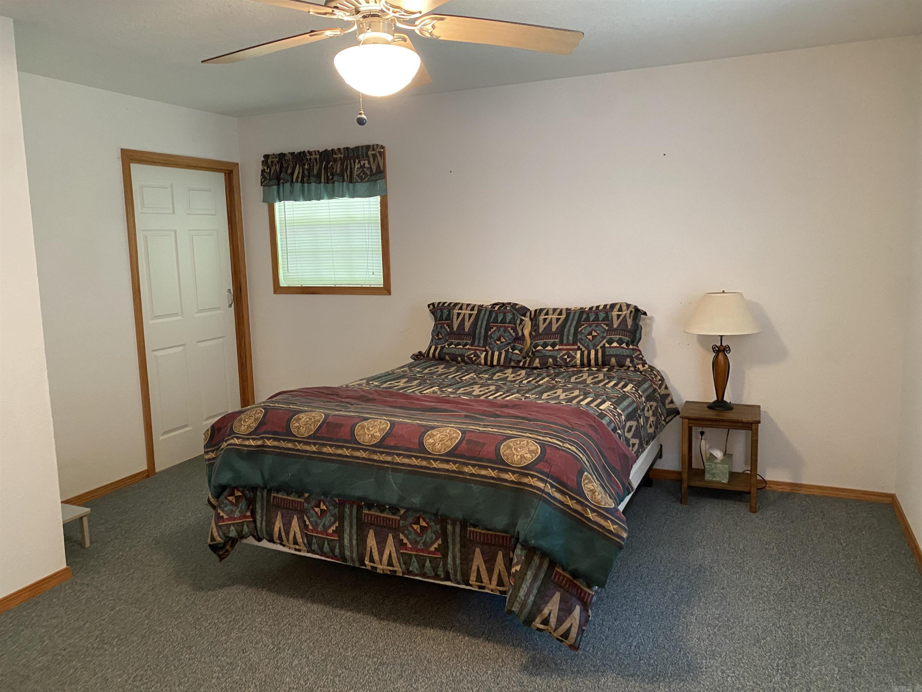 280 North Polk Creek  Norman, AR