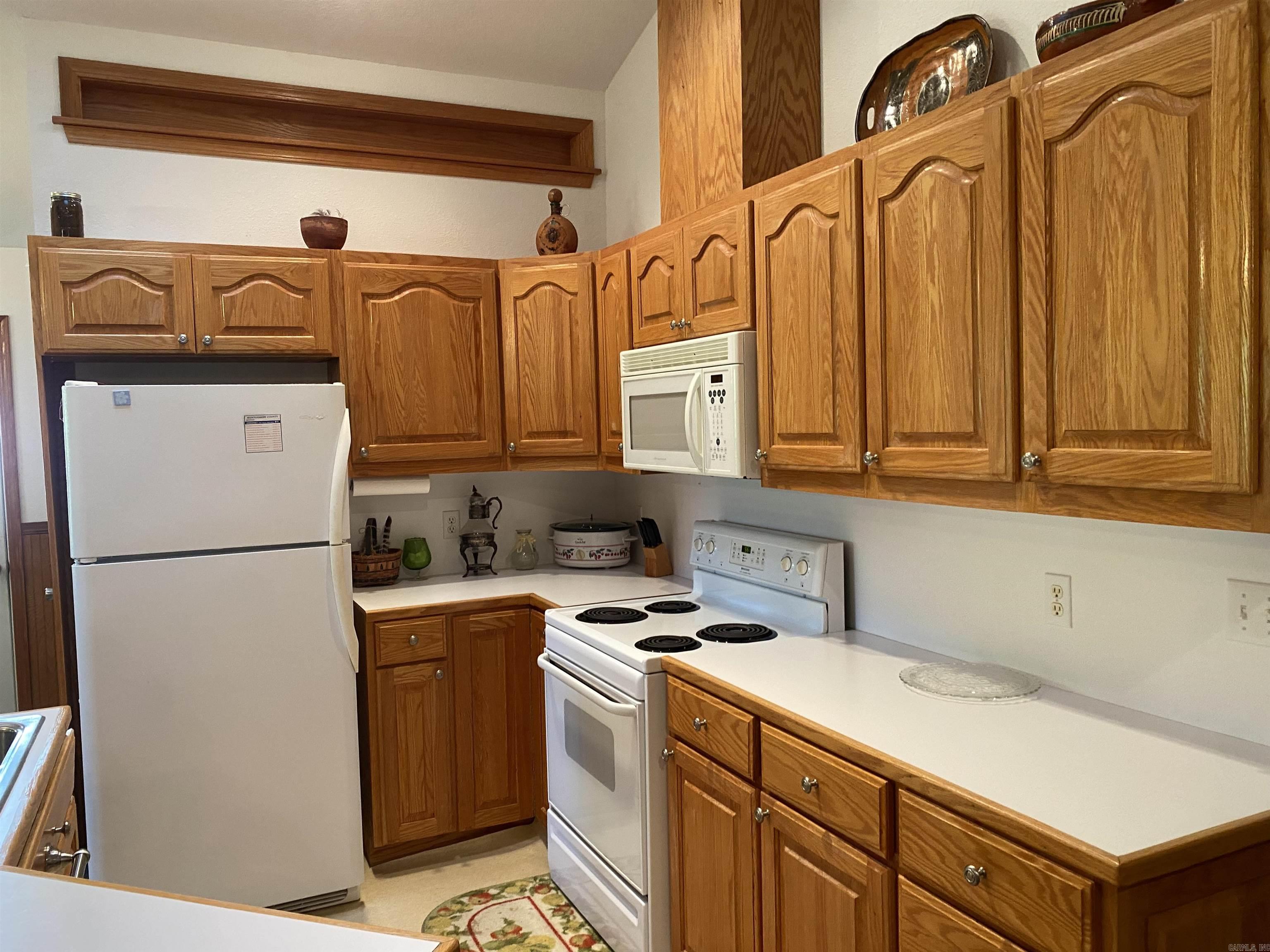 280 North Polk Creek  Norman, AR