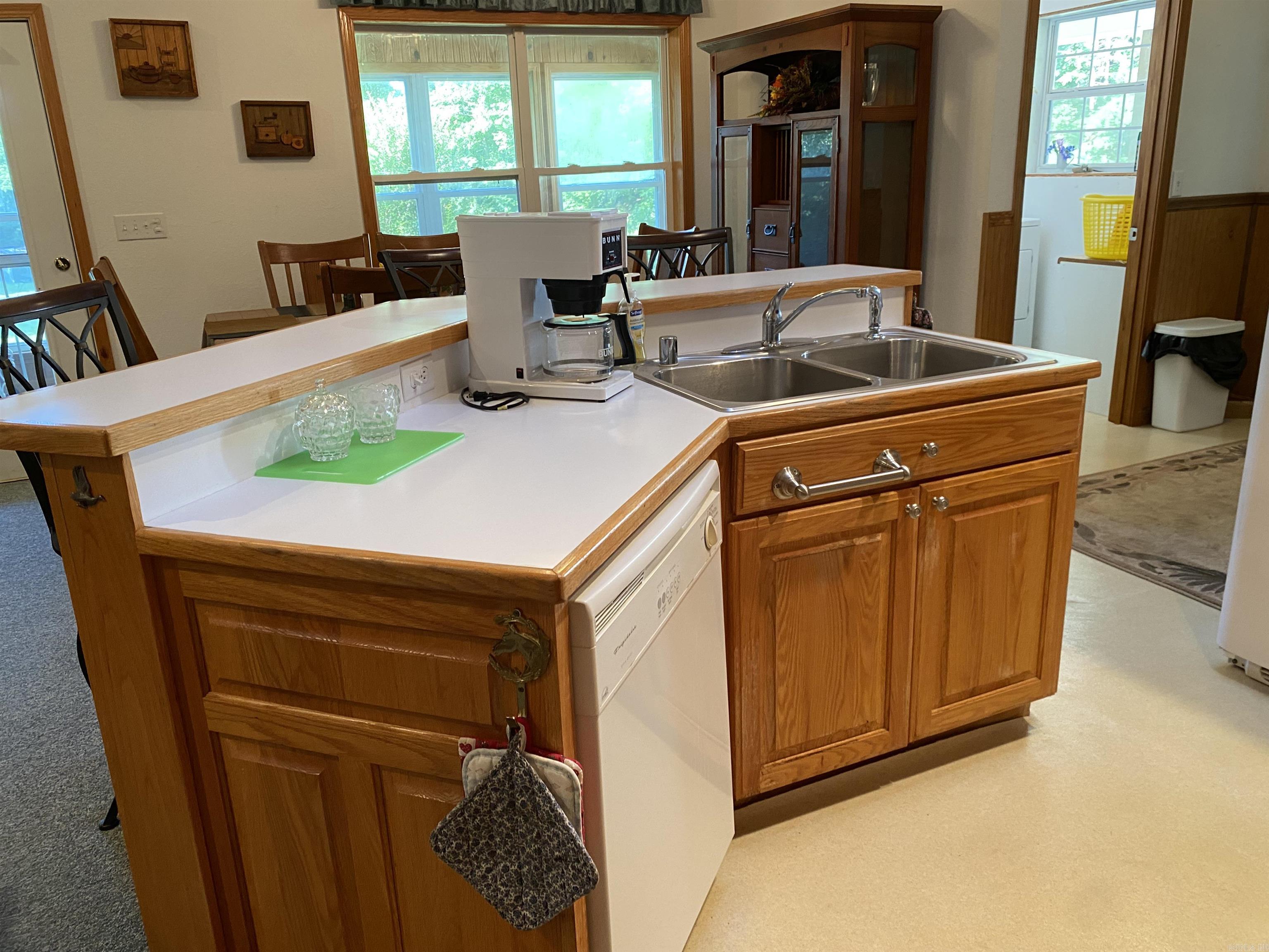 280 North Polk Creek  Norman, AR
