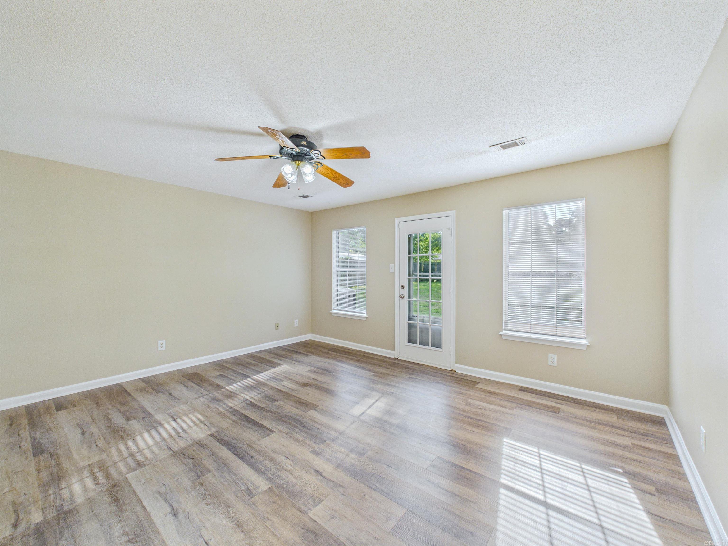 29 Burns  Cabot, AR