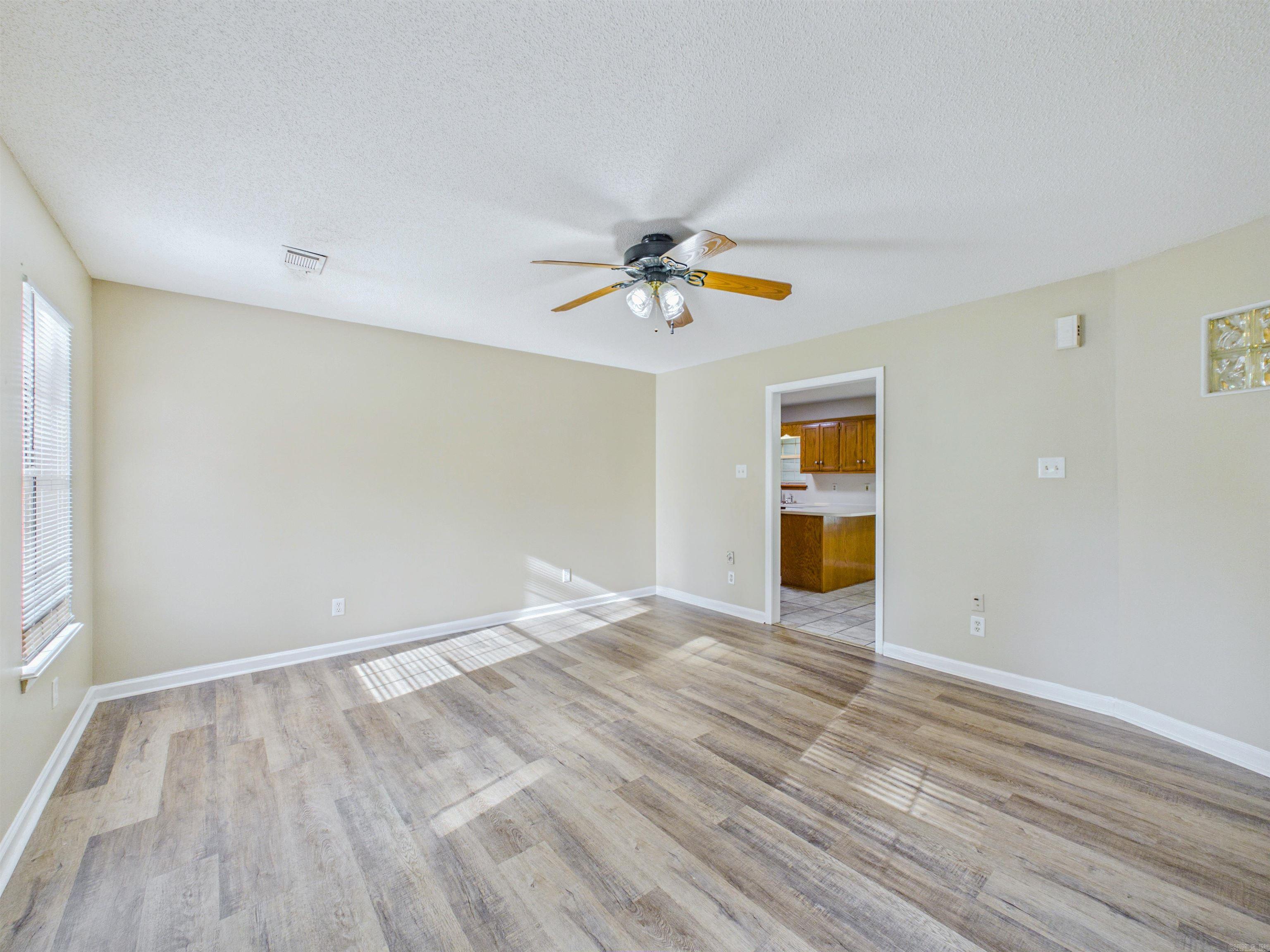 29 Burns  Cabot, AR