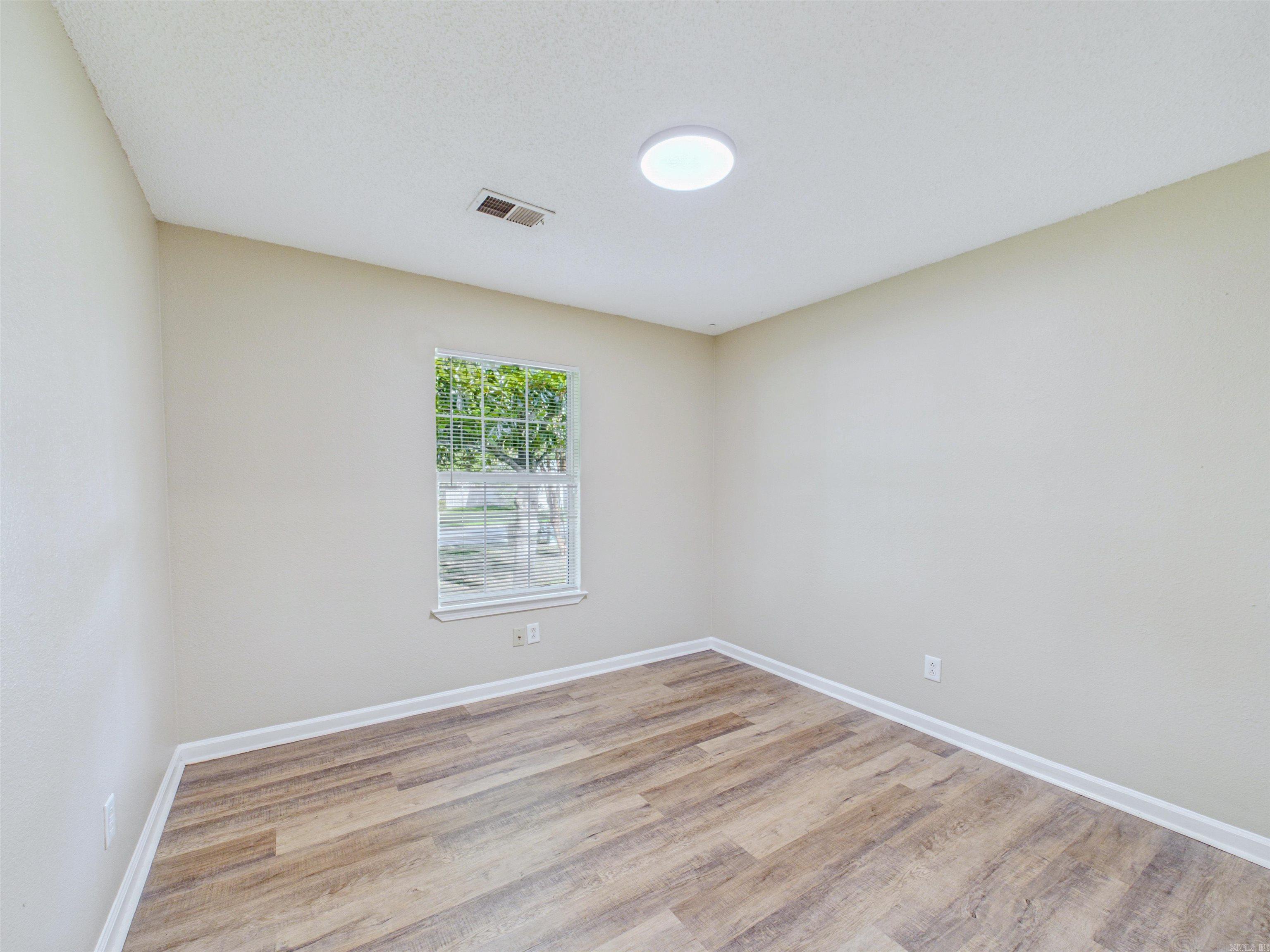 29 Burns  Cabot, AR