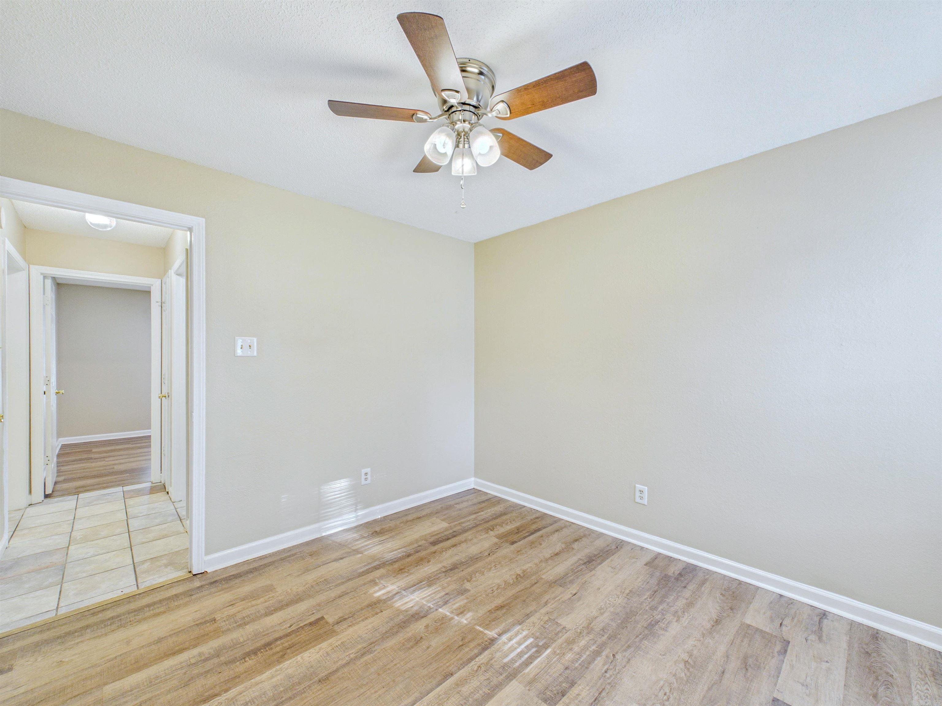 29 Burns  Cabot, AR