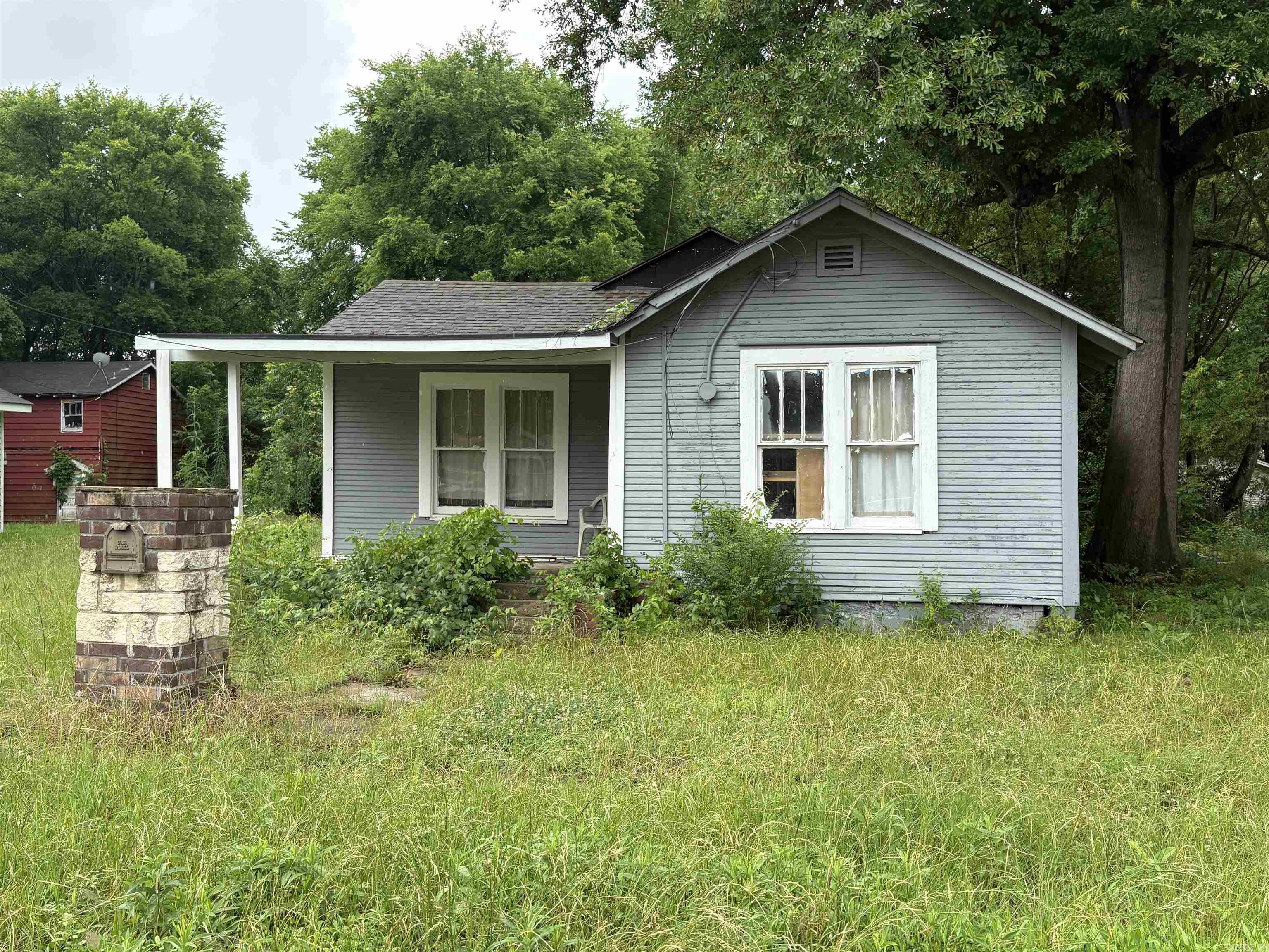 357 W Walnut Avenue