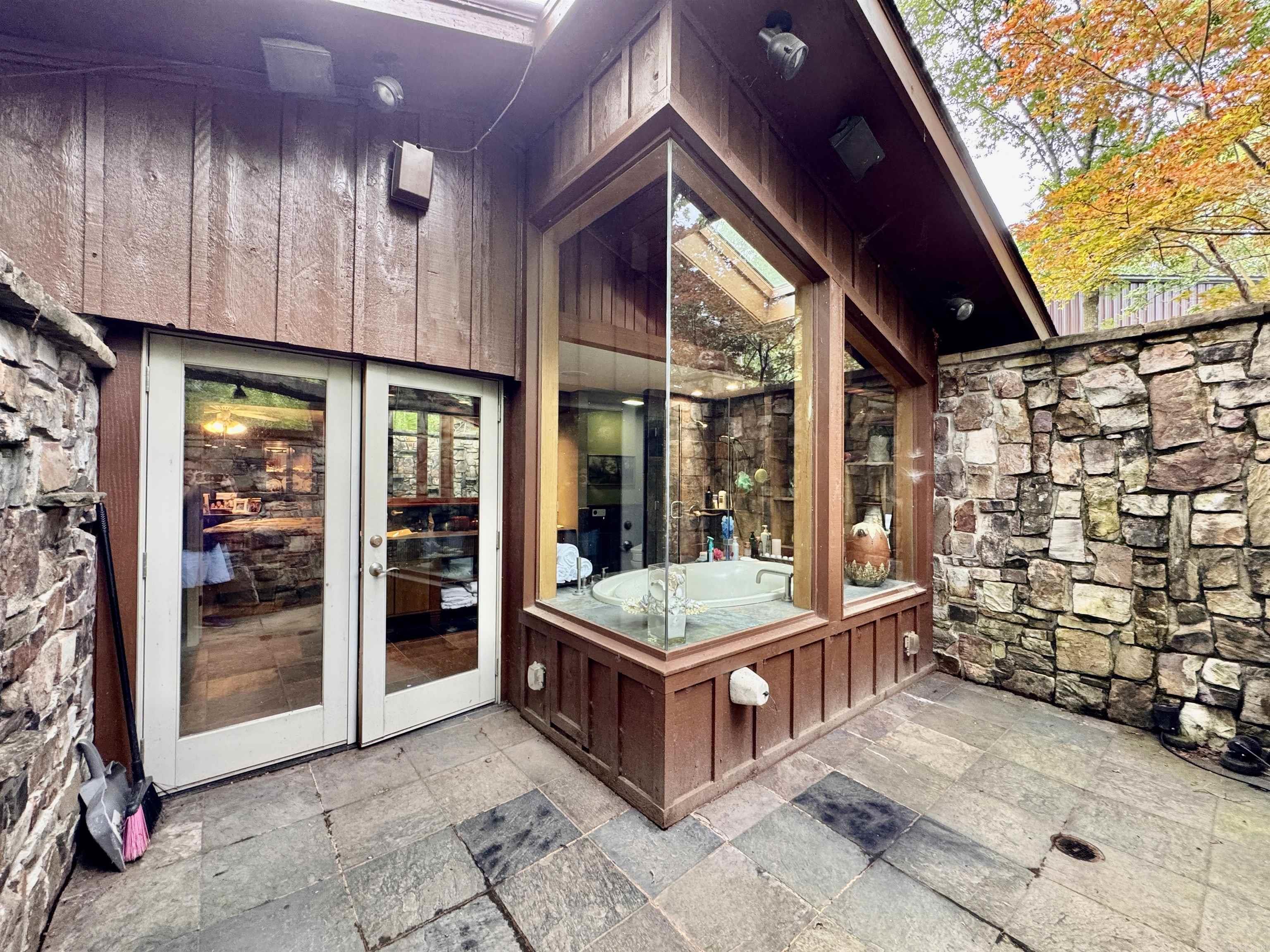 121 Kathy Lane Hot Springs, AR 71913