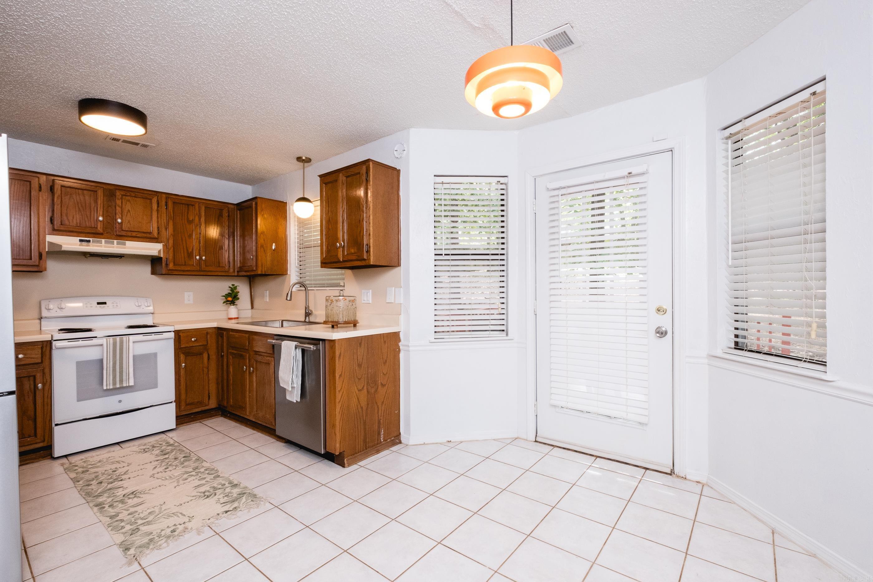 121 Pin Oak  Maumelle, AR