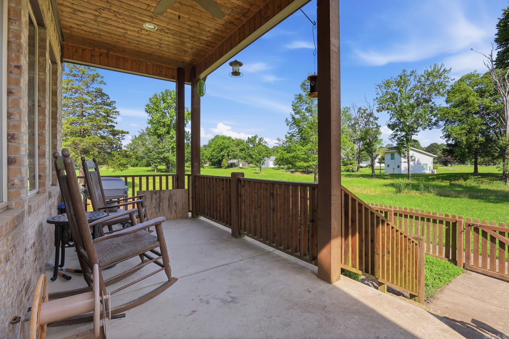 608 Cottage Lane Benton, AR 72019