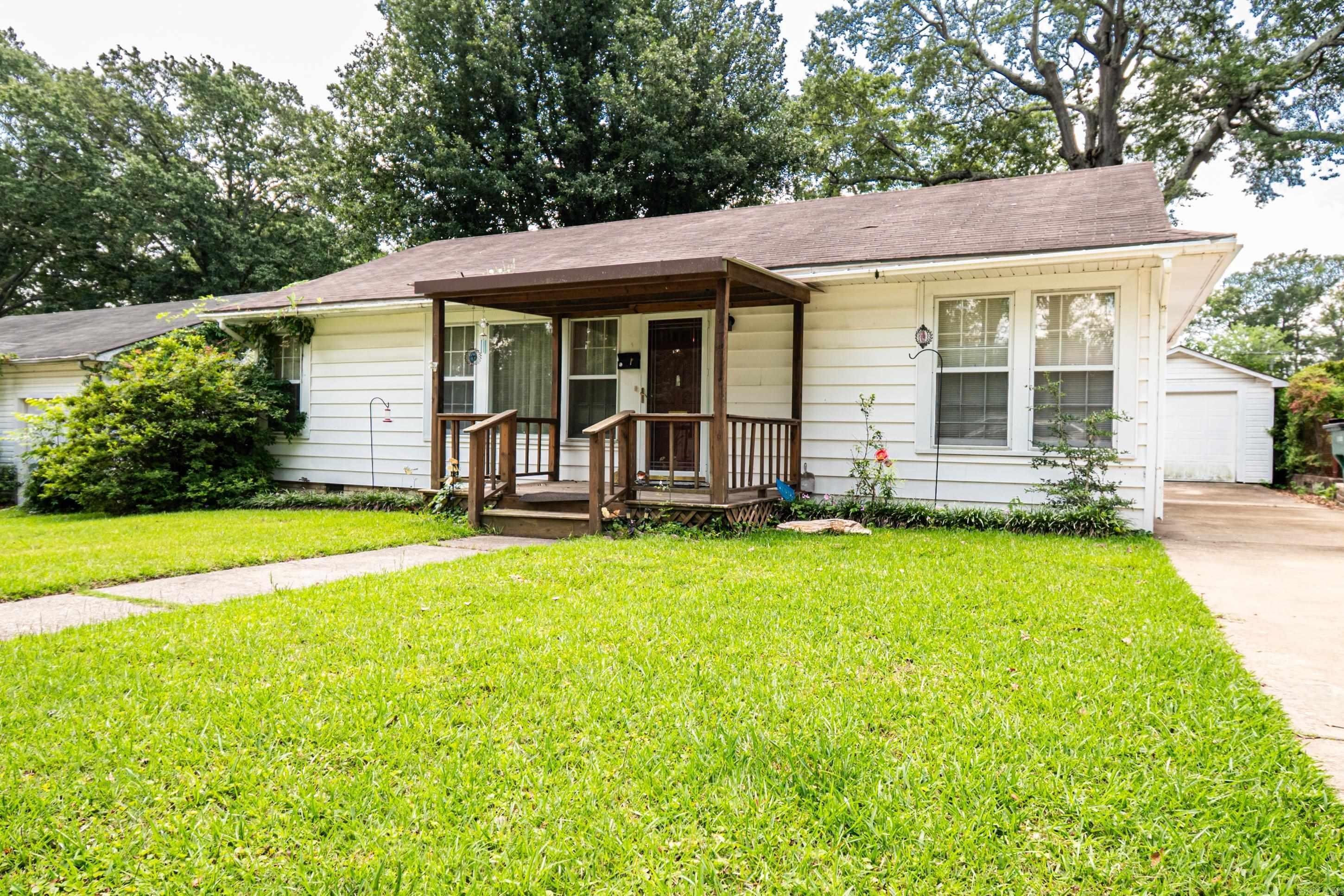 1303 W Faulkner St  El Dorado, AR