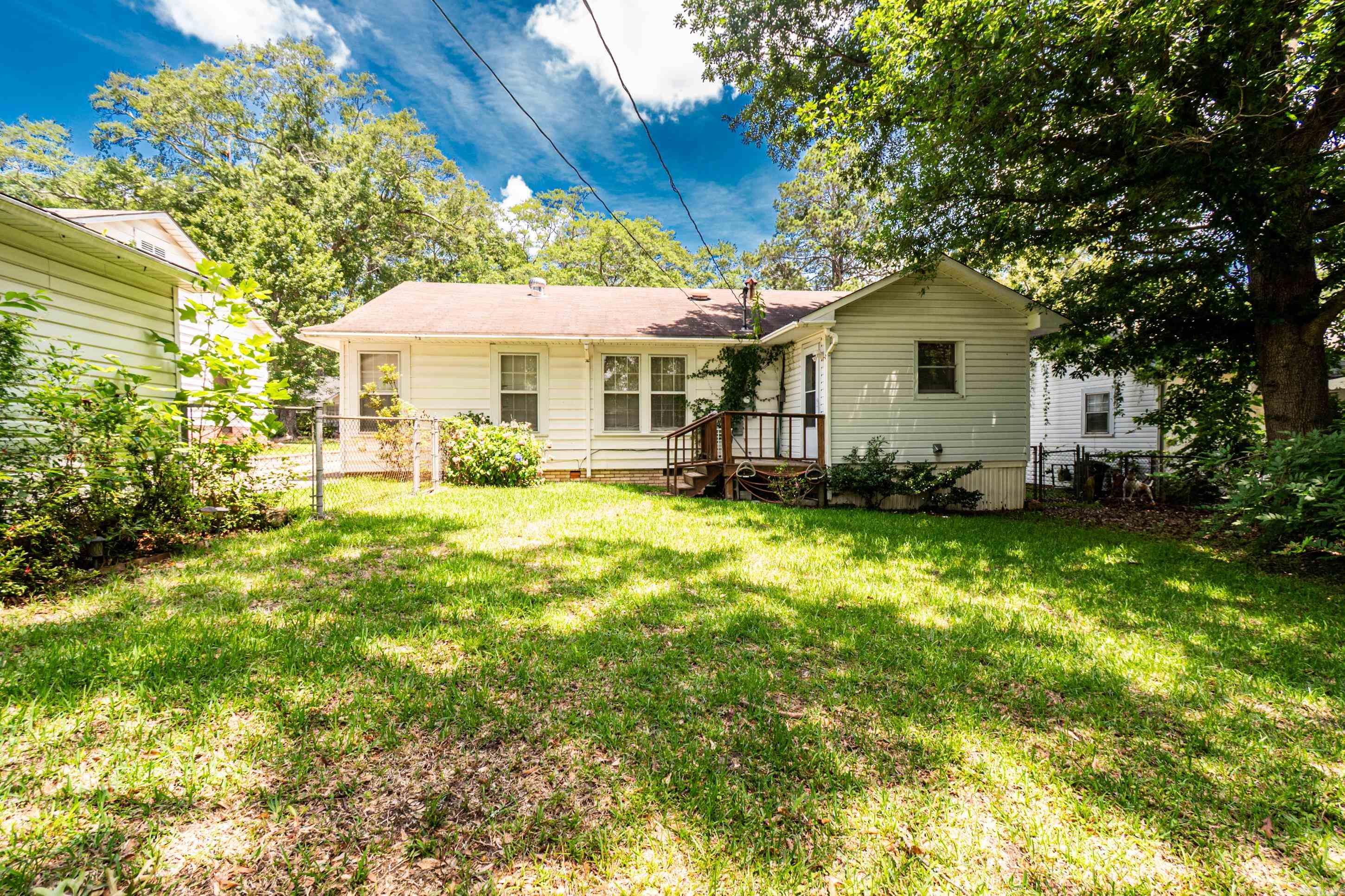1303 W Faulkner St  El Dorado, AR