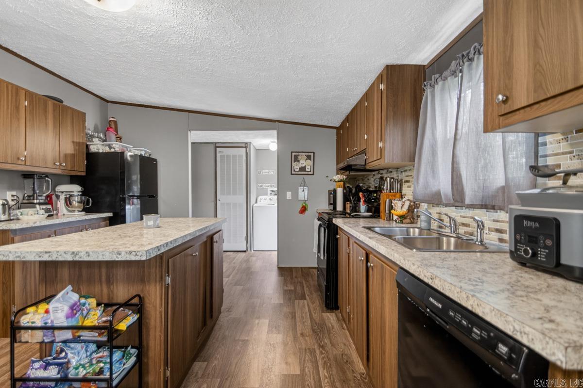 1343 Pine  Haskell, AR