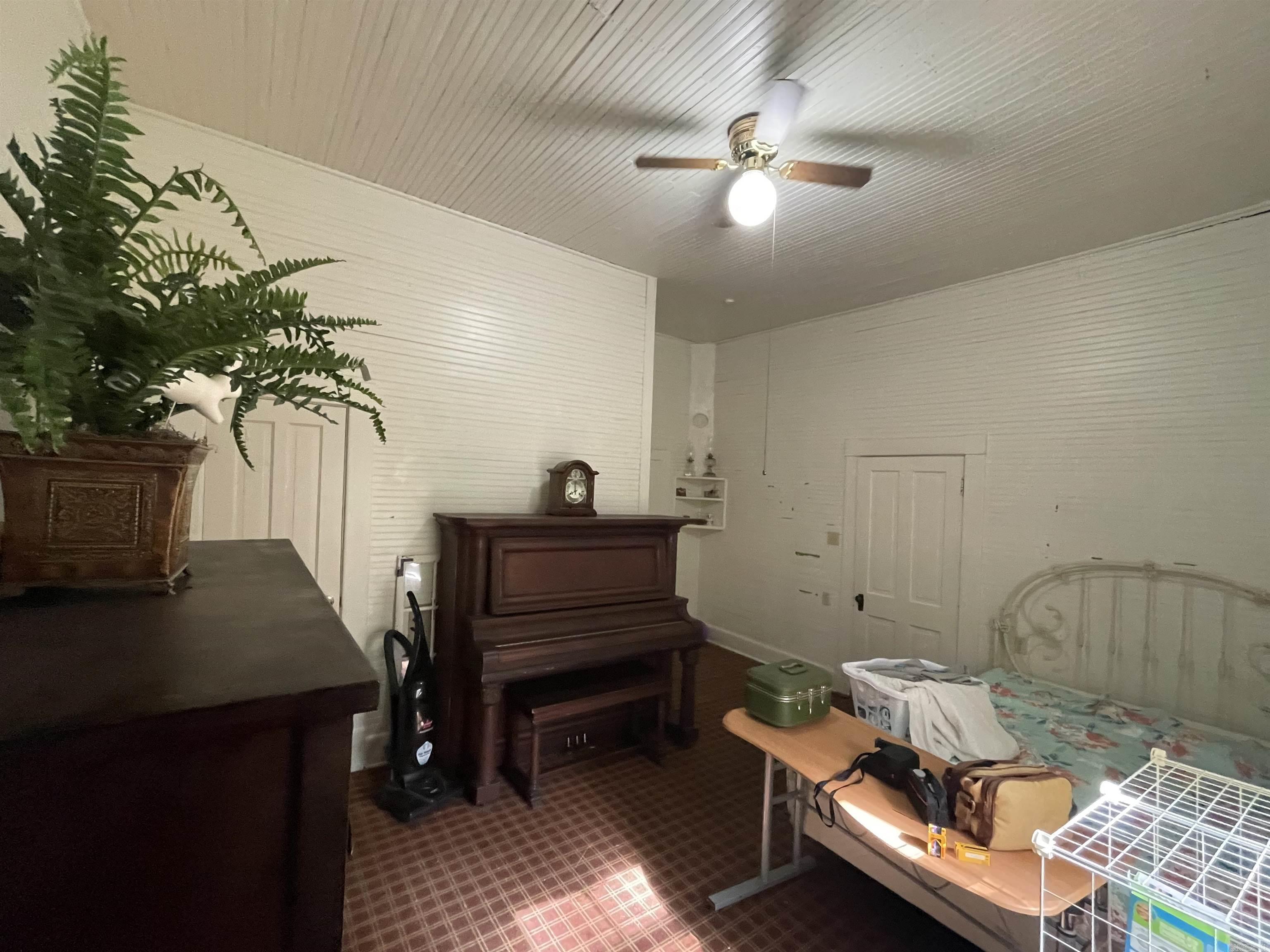 130 Tipton  Bigelow, AR