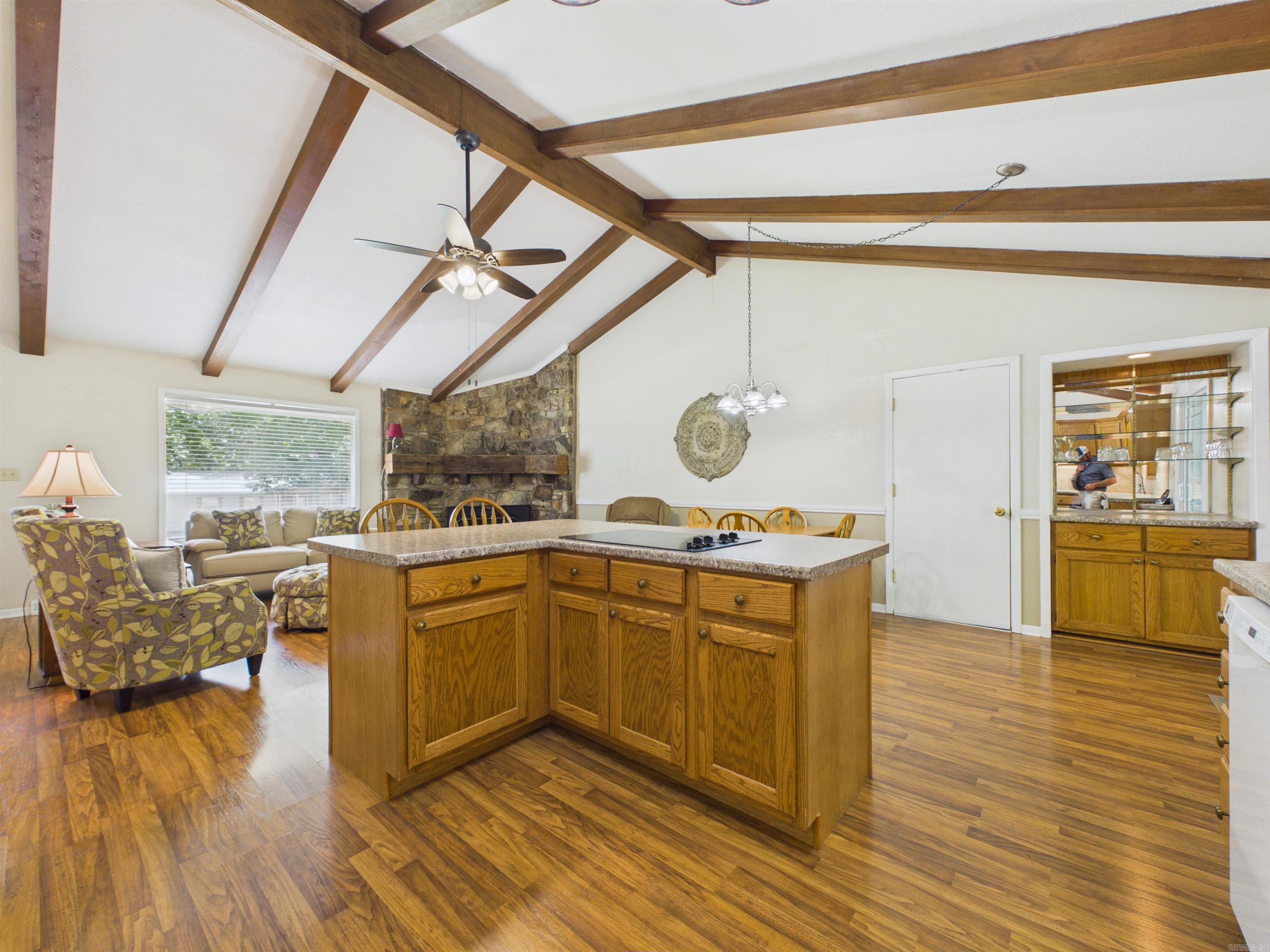 1 Mishemokwa  Cherokee Village, AR