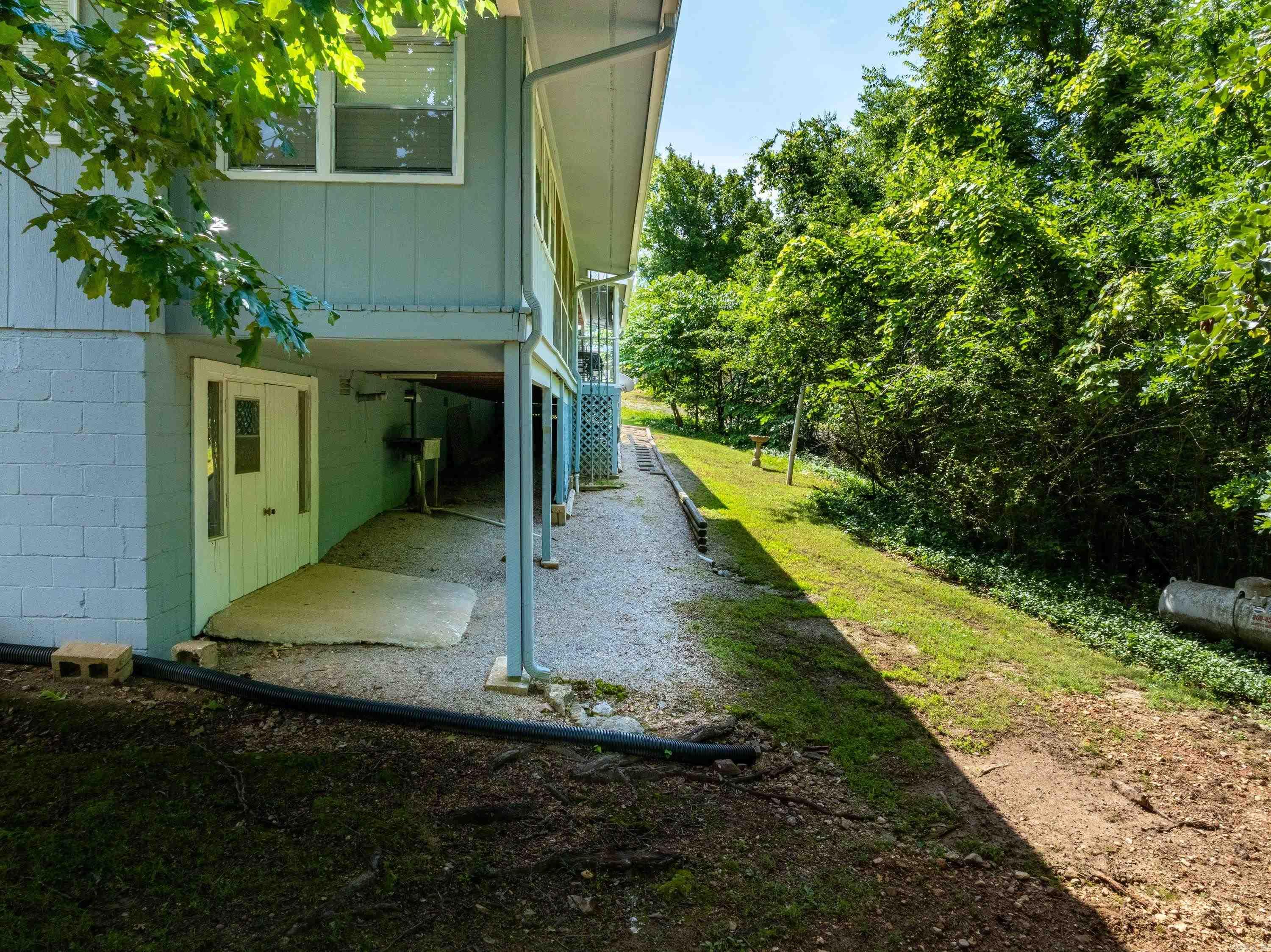 1 Mishemokwa  Cherokee Village, AR