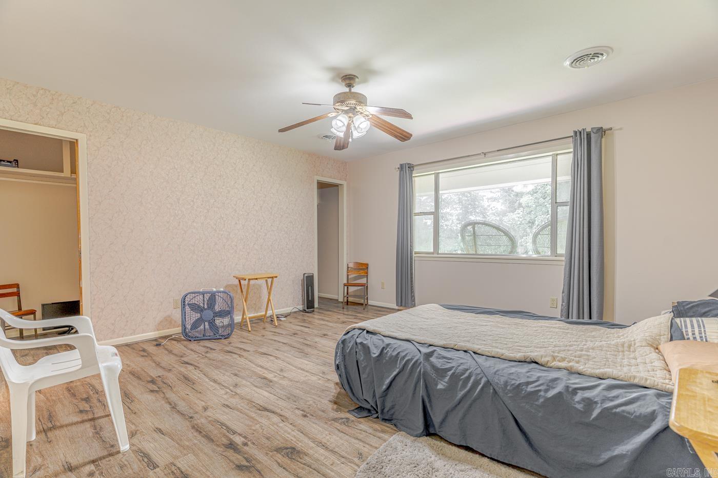 506 Hell Creek  Mountain View, AR