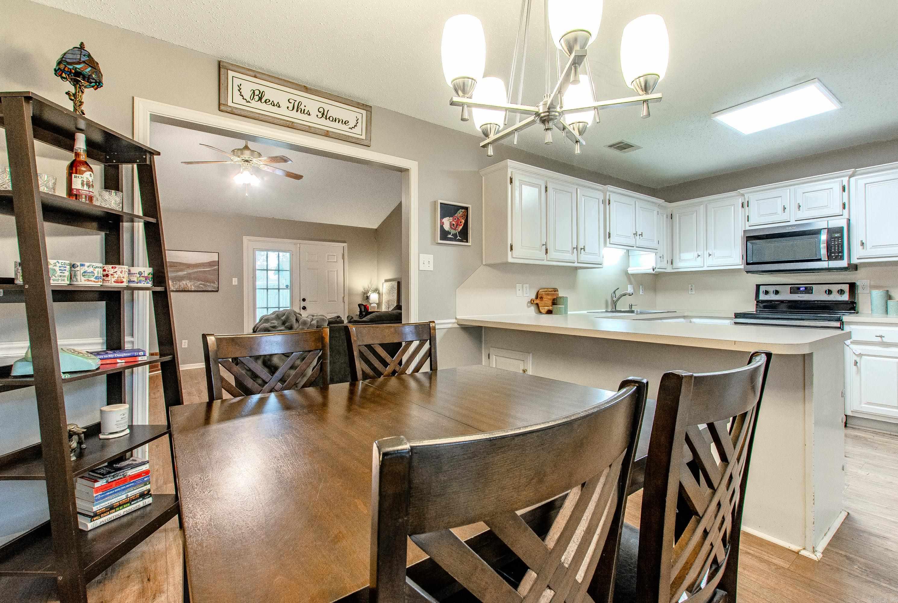 111 Shady Oak  Sherwood, AR