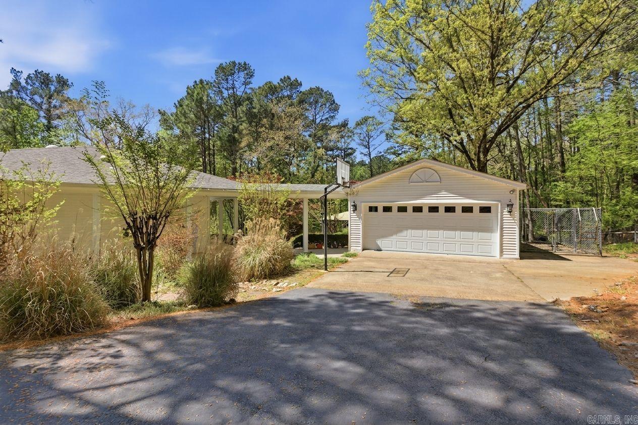 7718 & 7720 Flintridge  Little Rock, AR