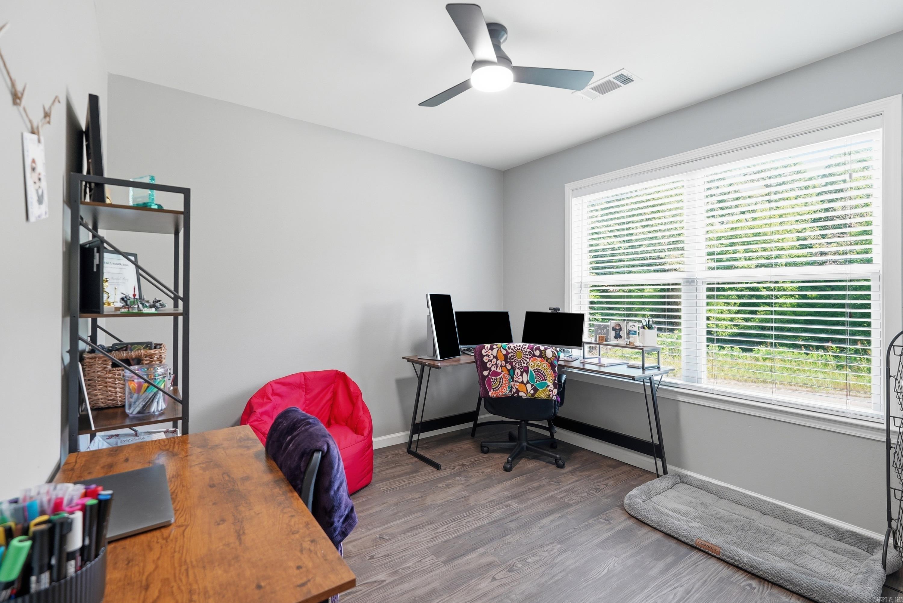 1135 J W  Benton, AR