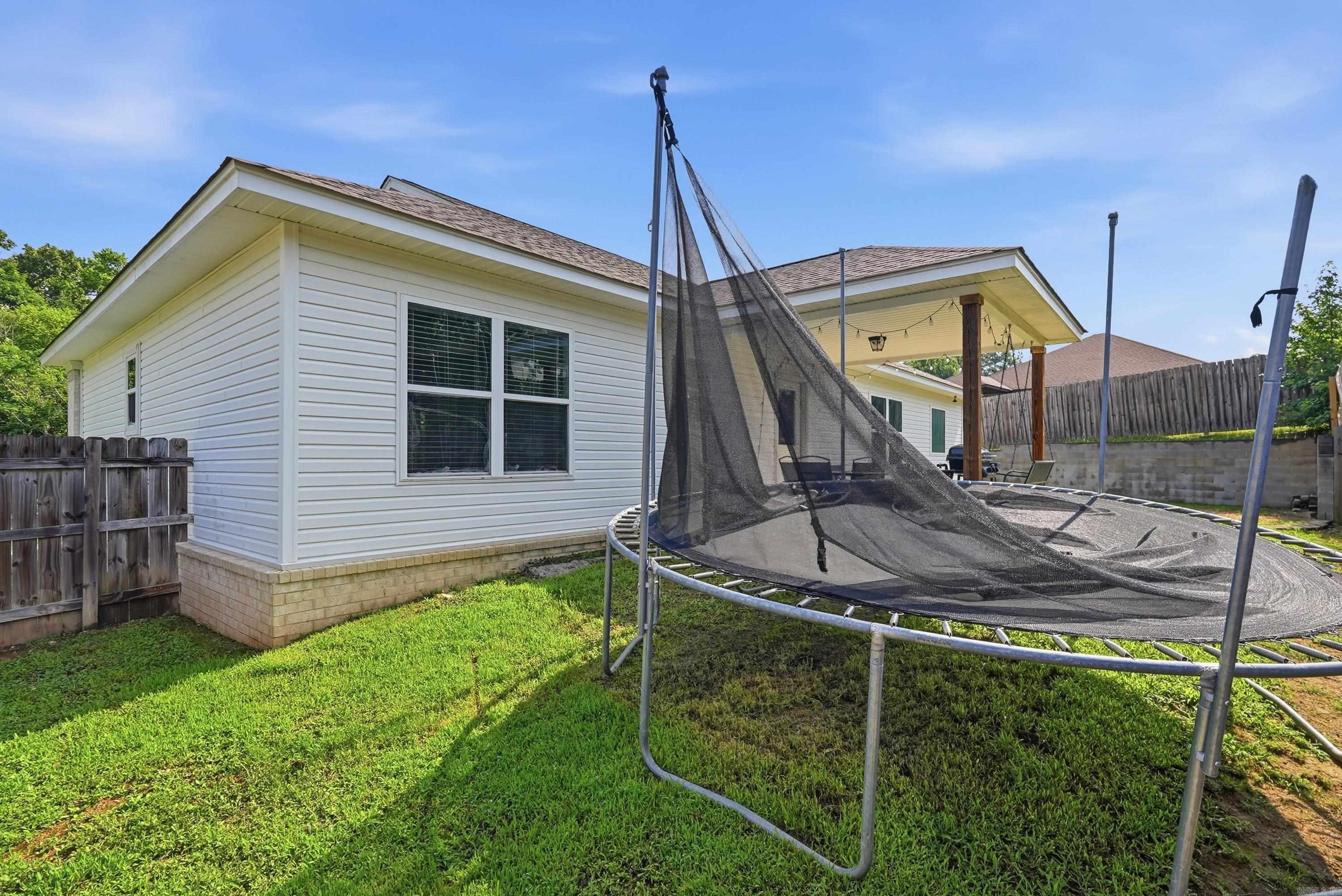 1135 J W  Benton, AR