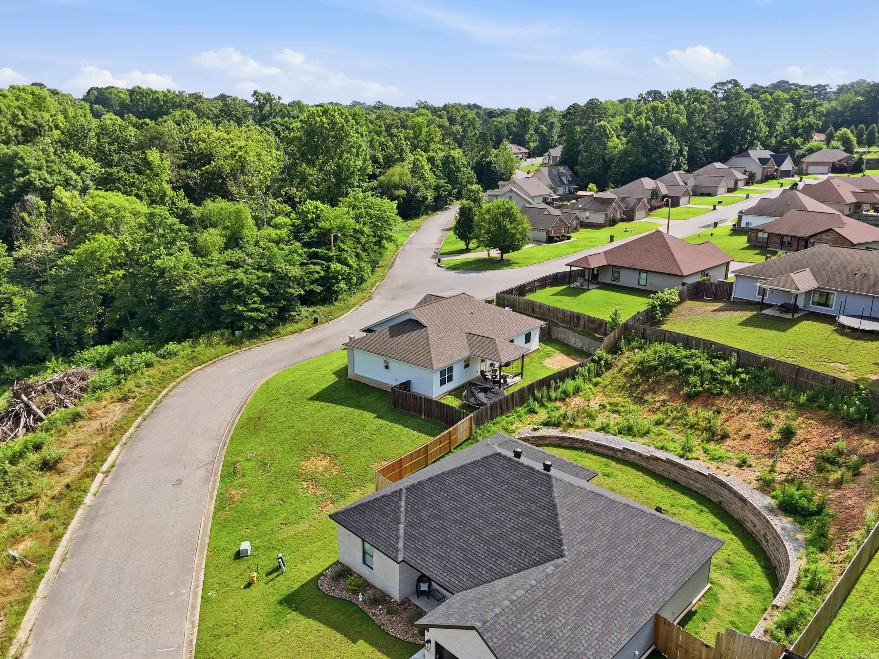 1135 J W  Benton, AR