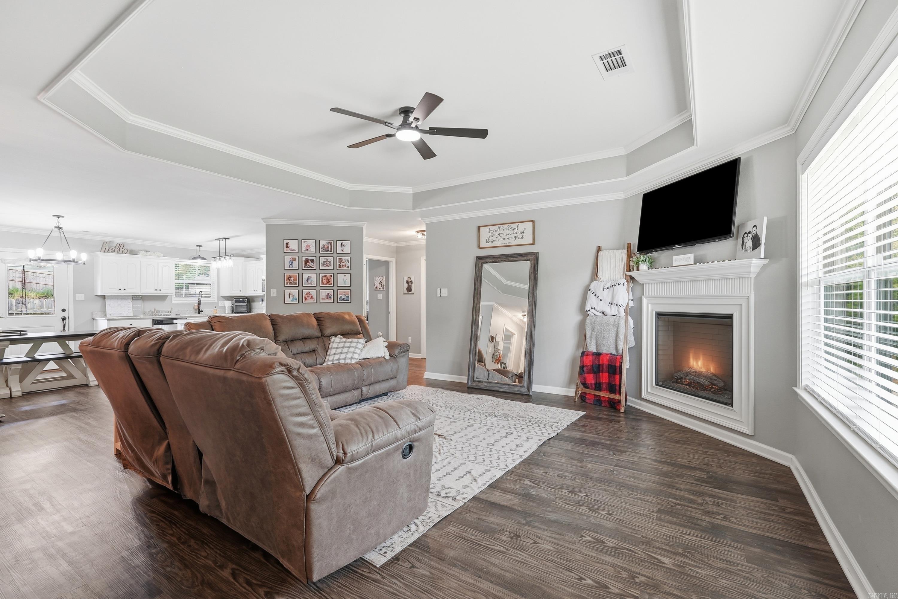 1135 J W  Benton, AR